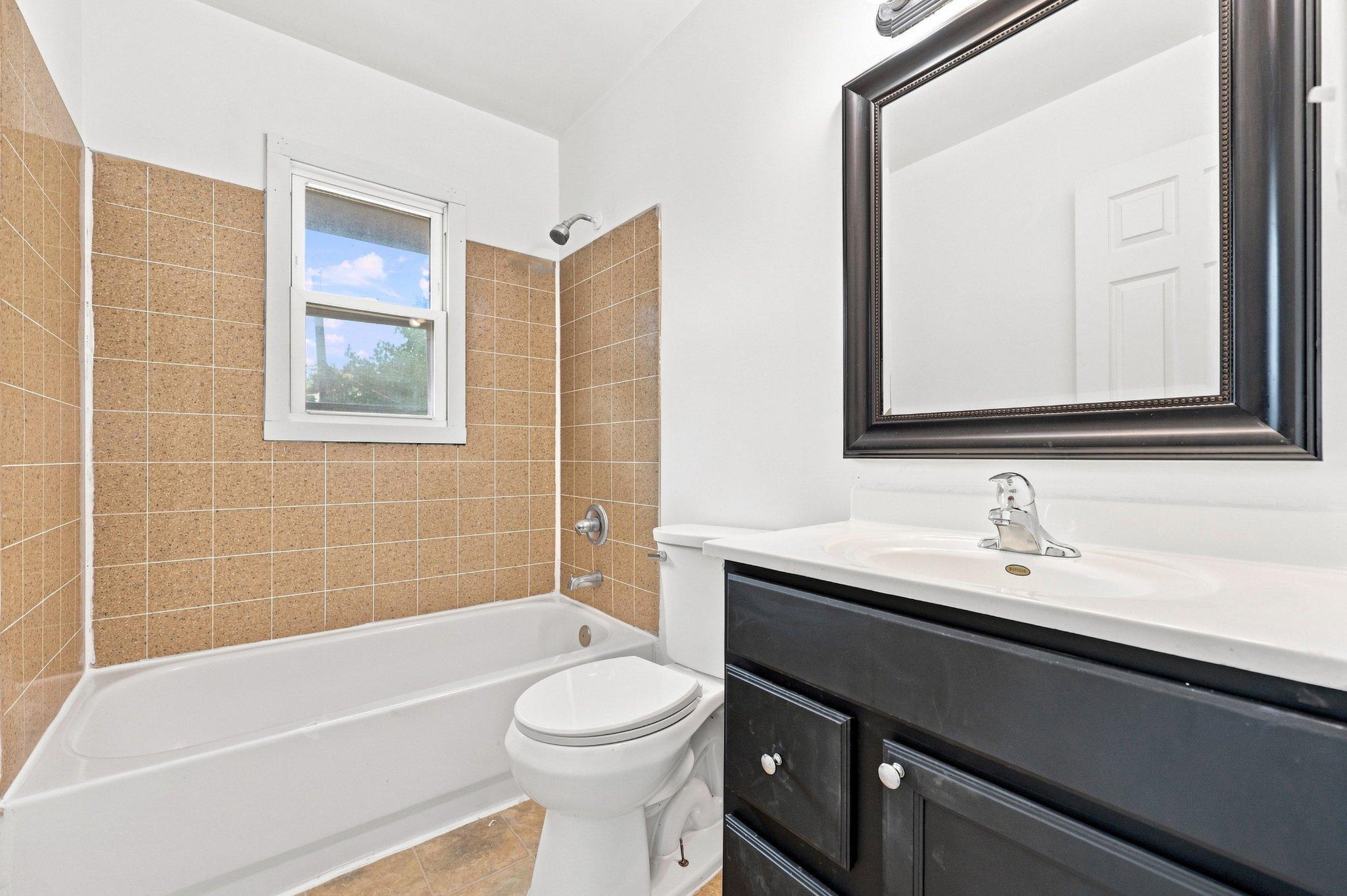 518 37th Avenue Ne Property Photo 9