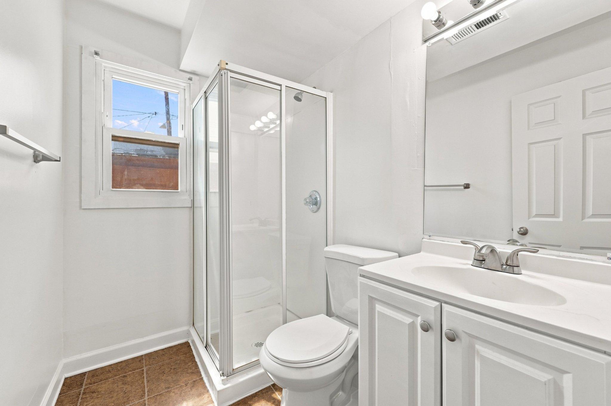 518 37th Avenue Ne Property Photo 11