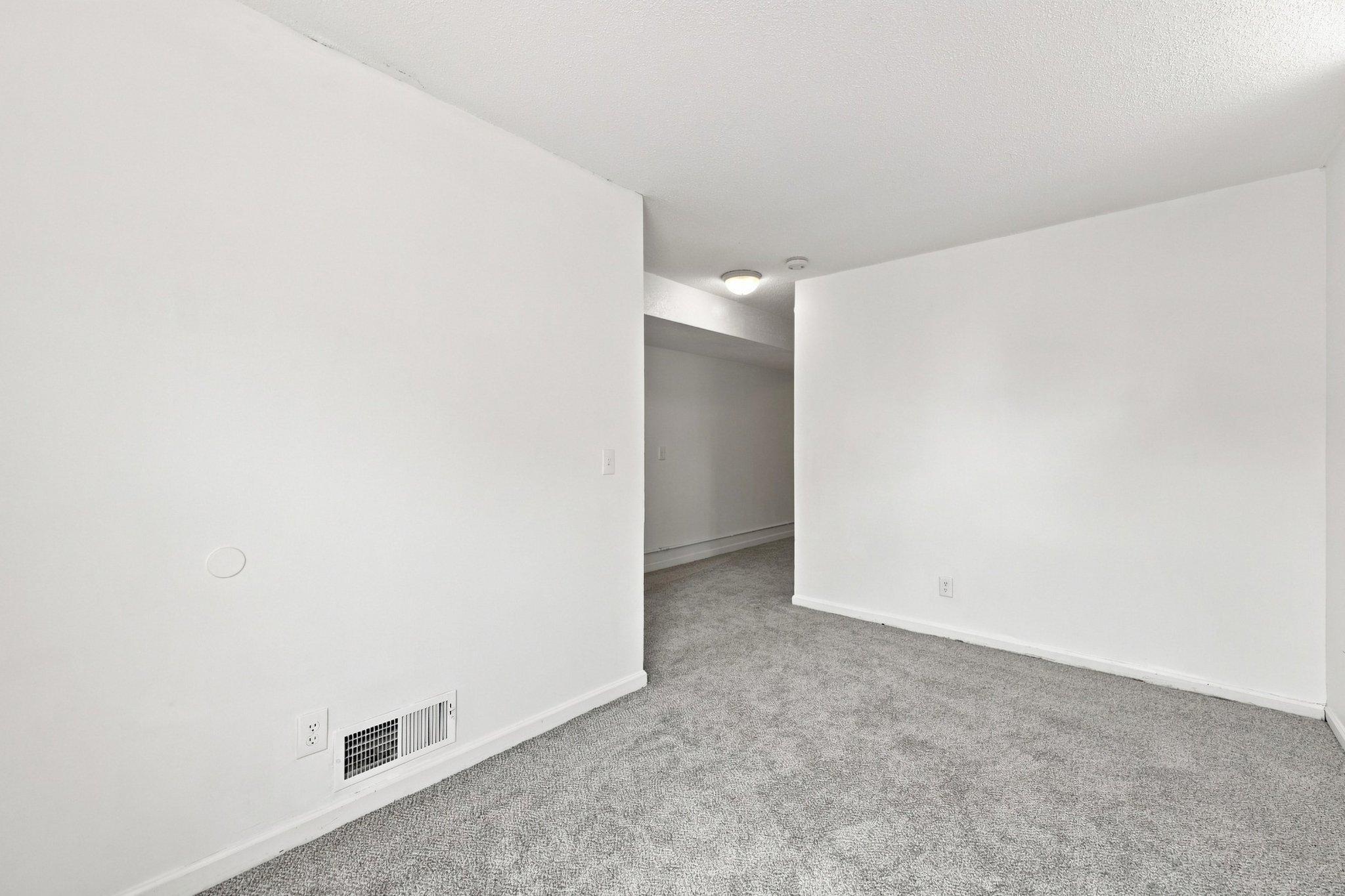 518 37th Avenue Ne Property Photo 37