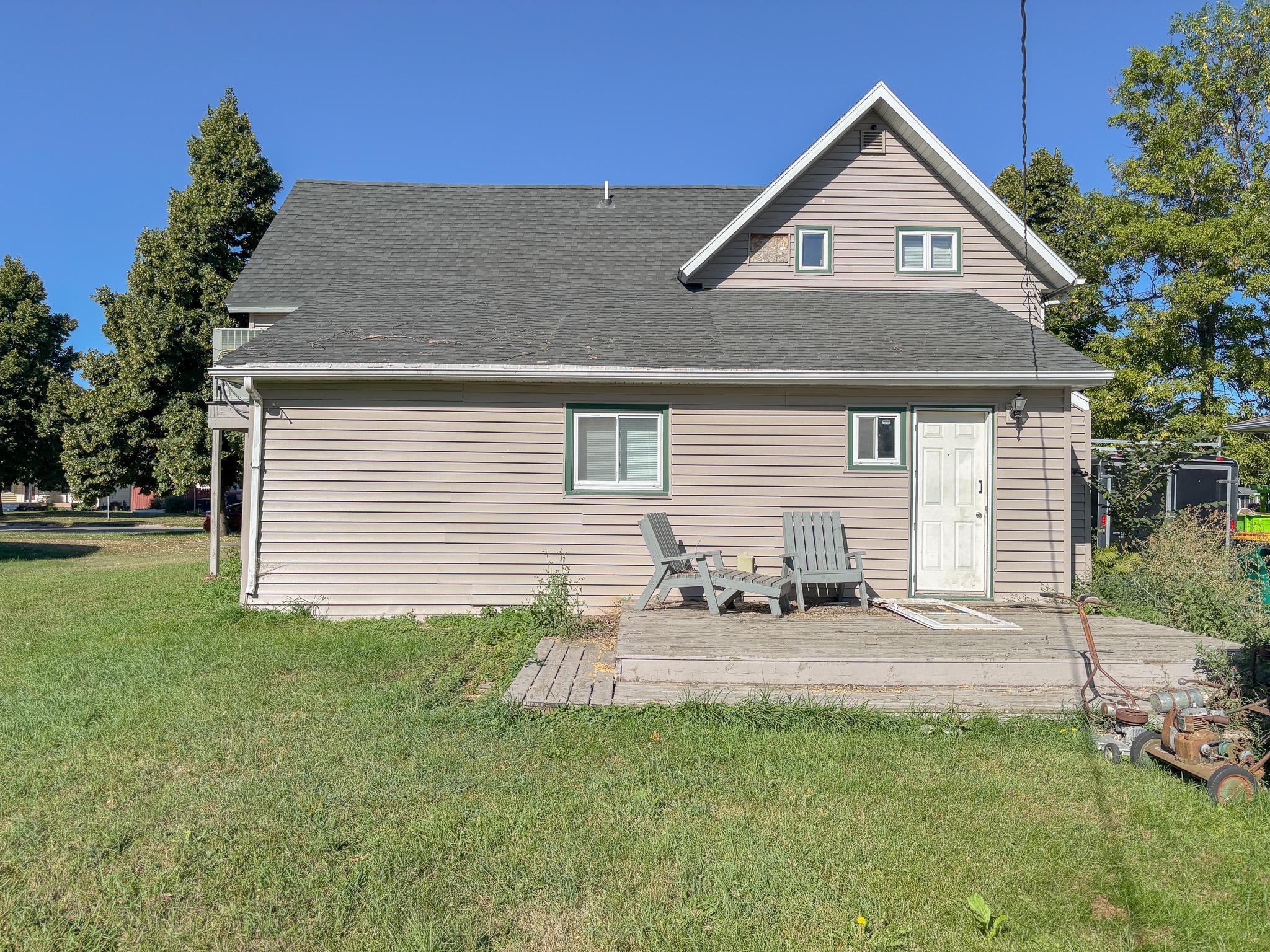 421 Langer Avenue S Property Photo 38
