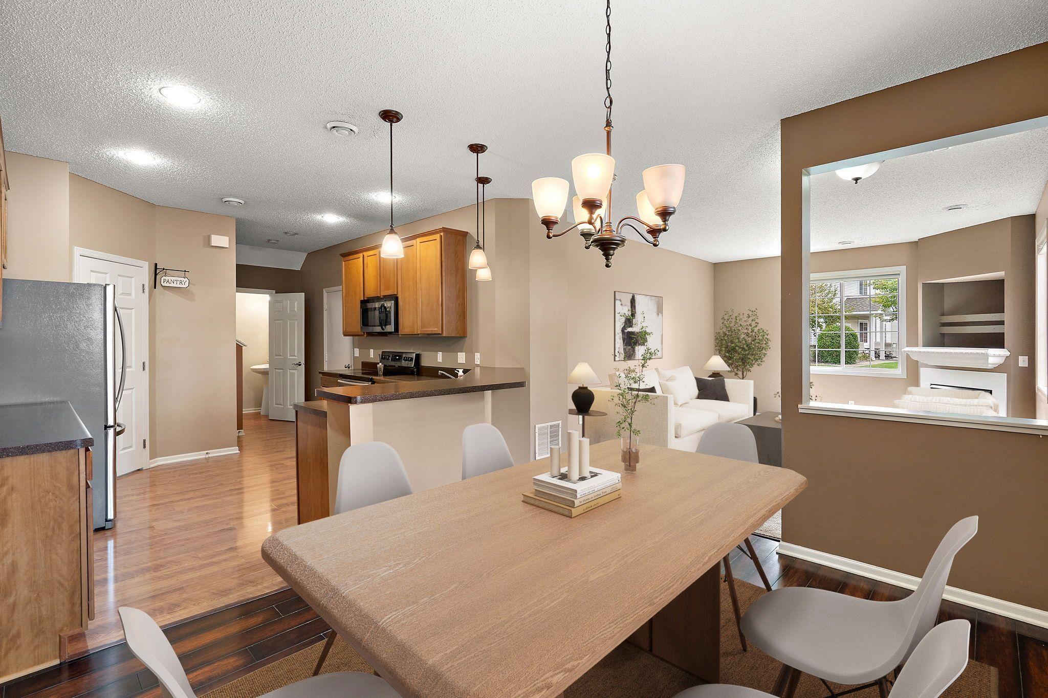 757 Willow Glen Drive Property Photo 1
