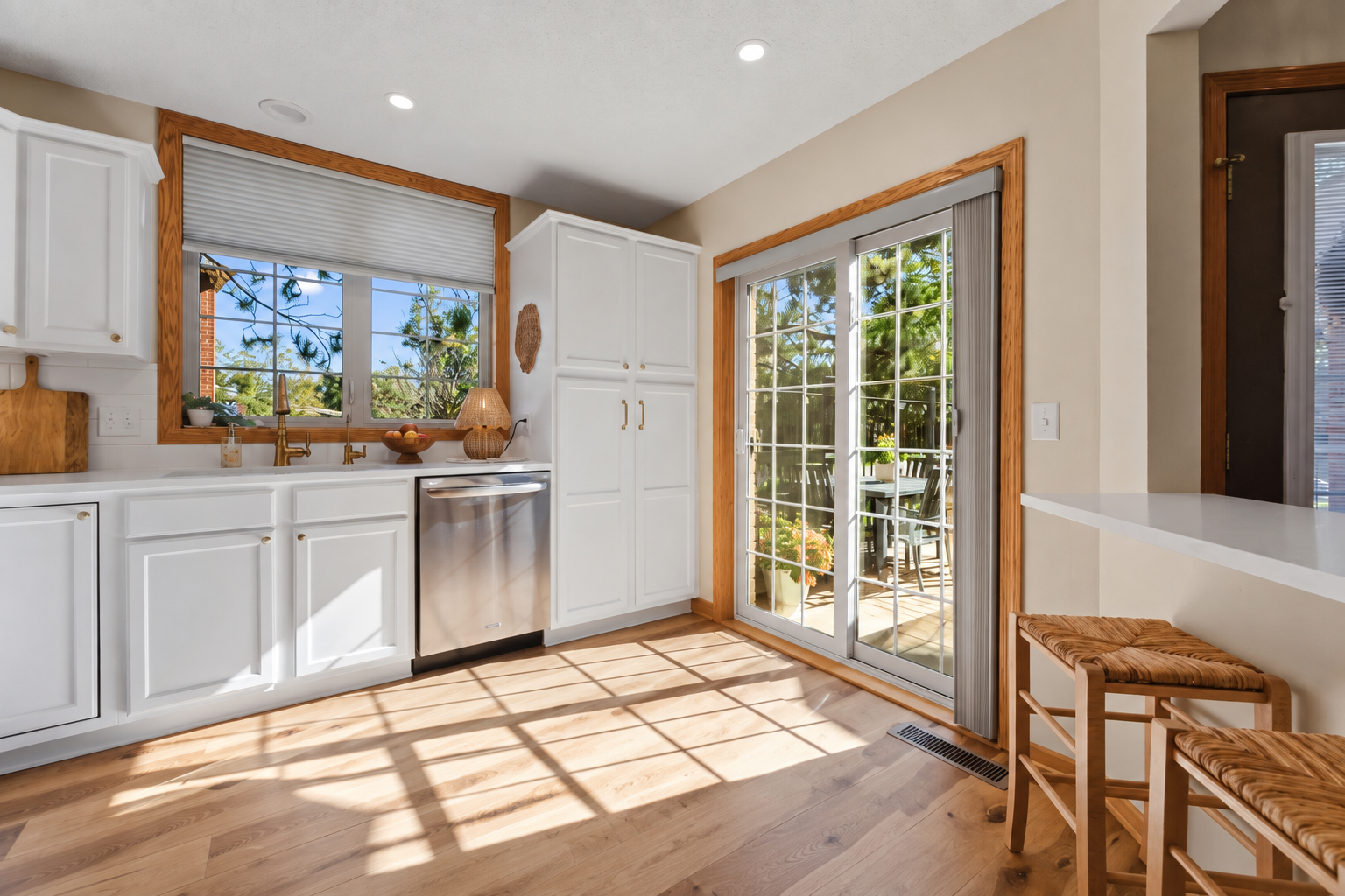 1812 Hunter Hill Road Property Photo 2