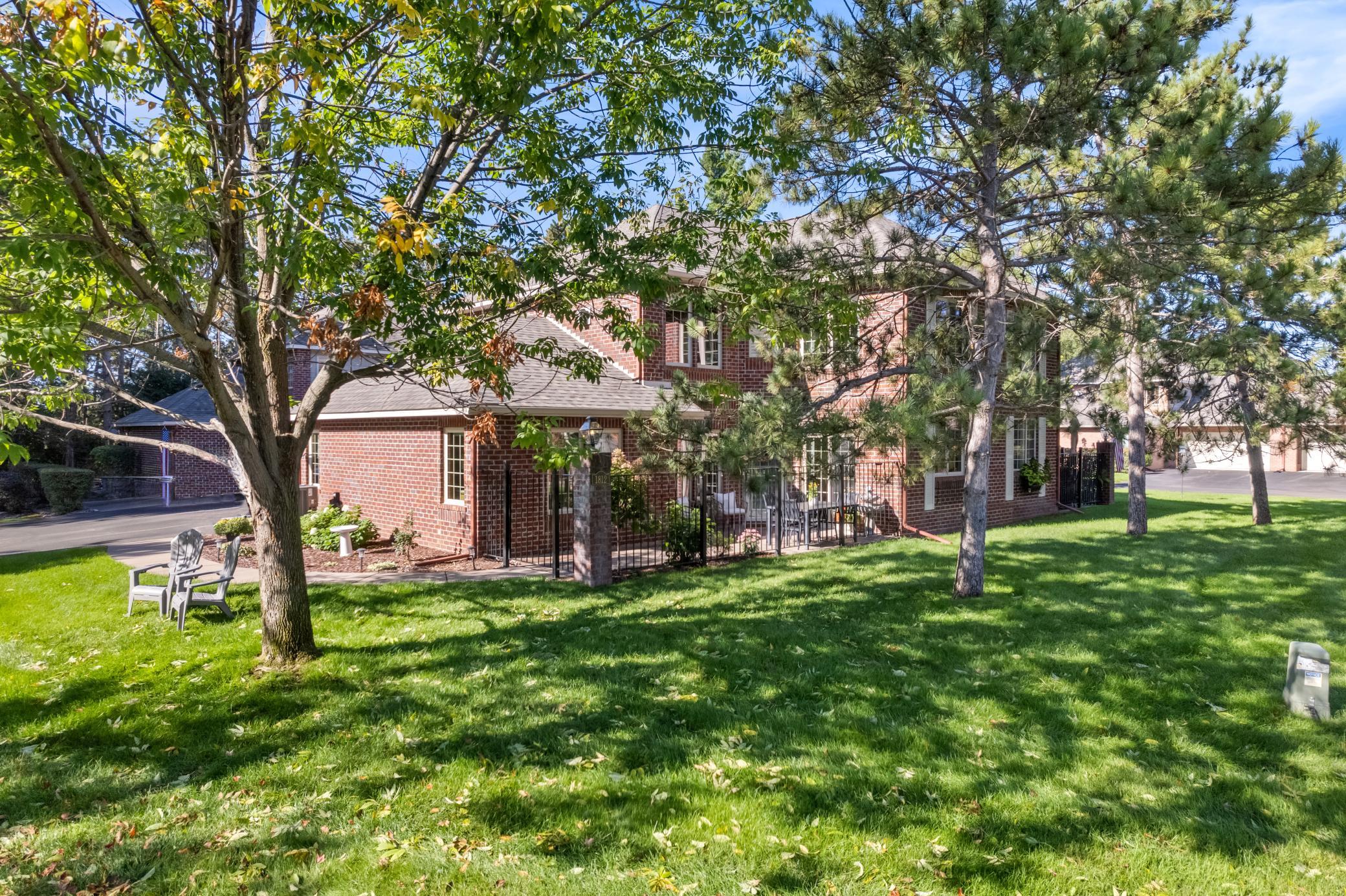 1812 Hunter Hill Road Property Photo 3