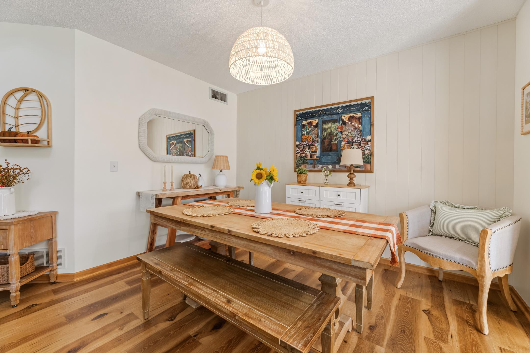 1812 Hunter Hill Road Property Photo 8