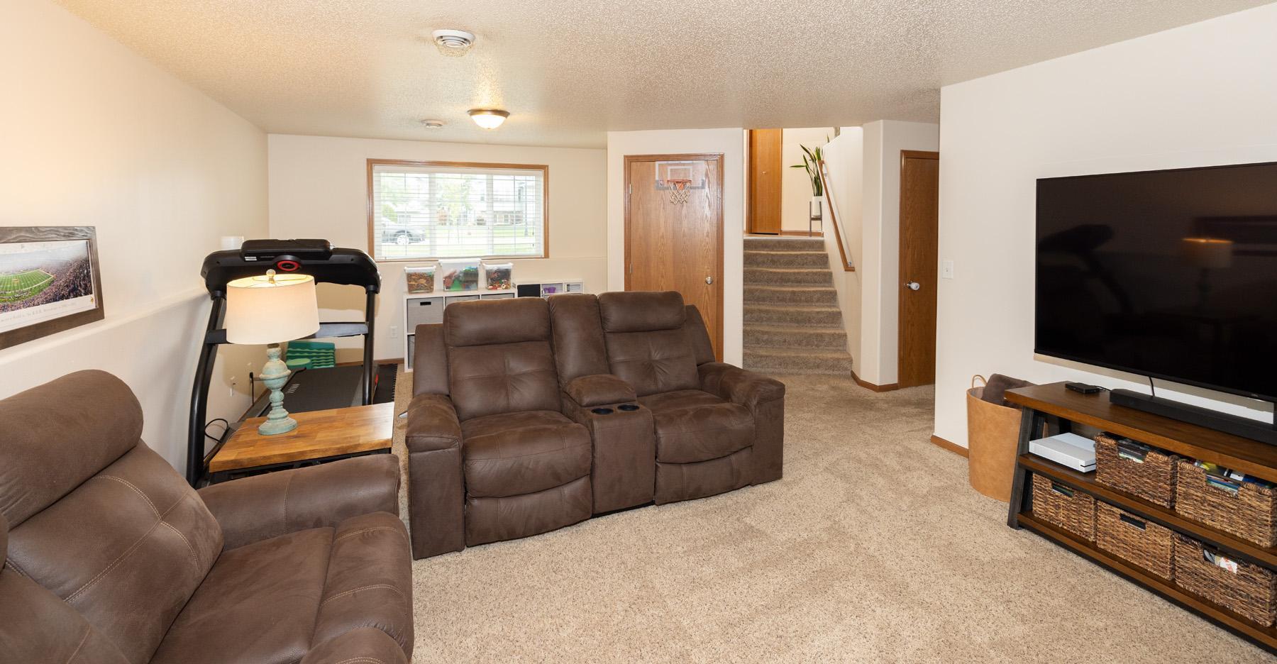 1017 Westport Parkway Property Photo 29