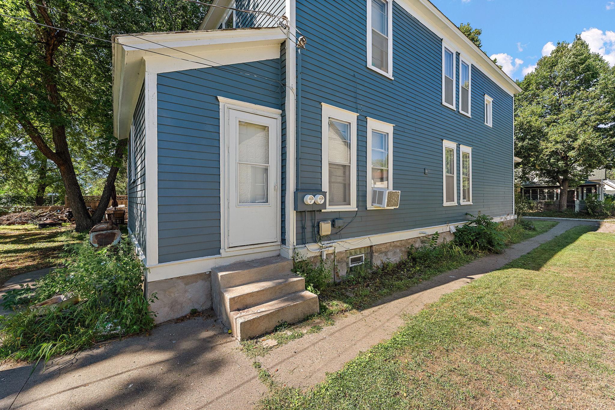 768 Lafond Avenue Property Photo 15
