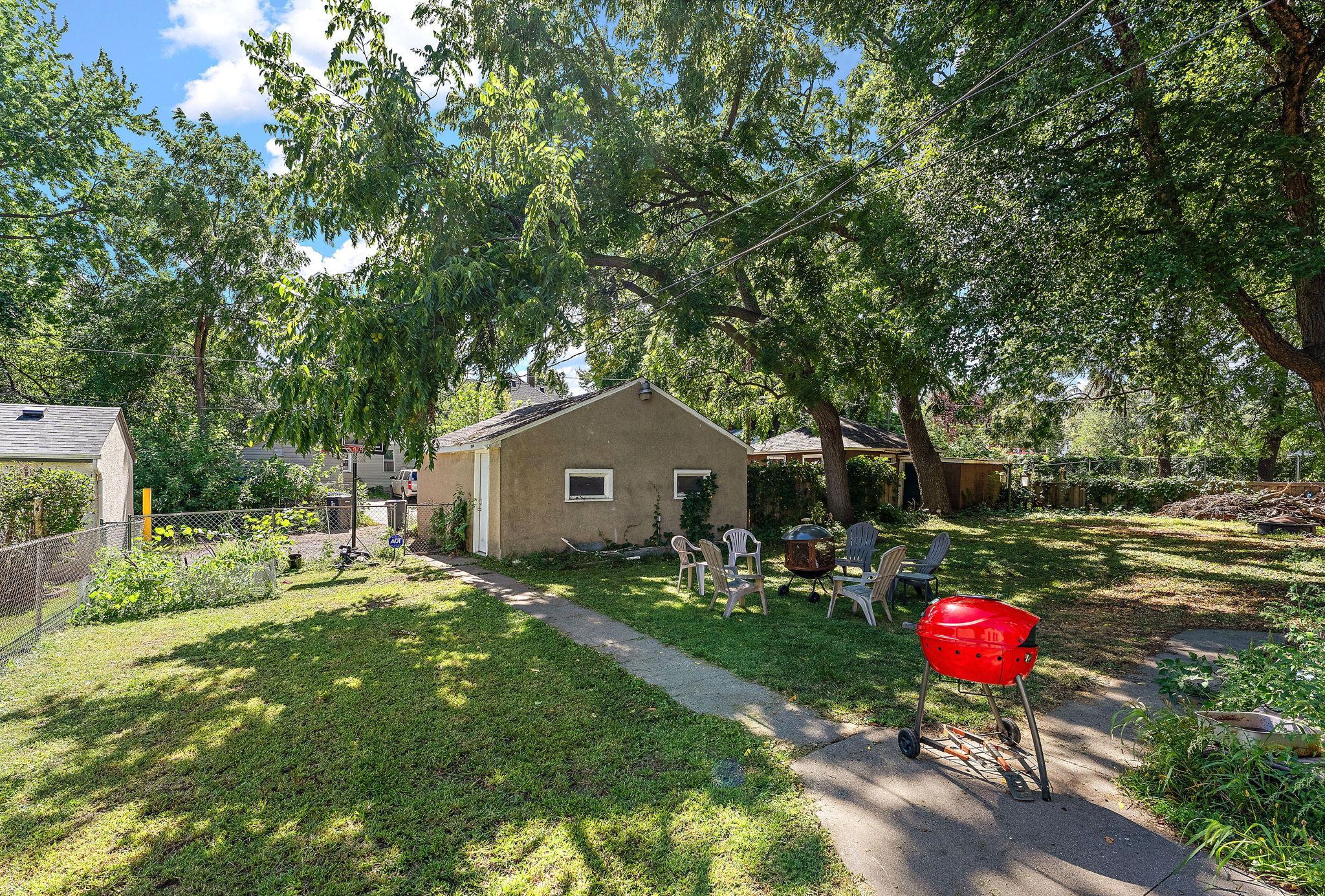 768 Lafond Avenue Property Photo 16