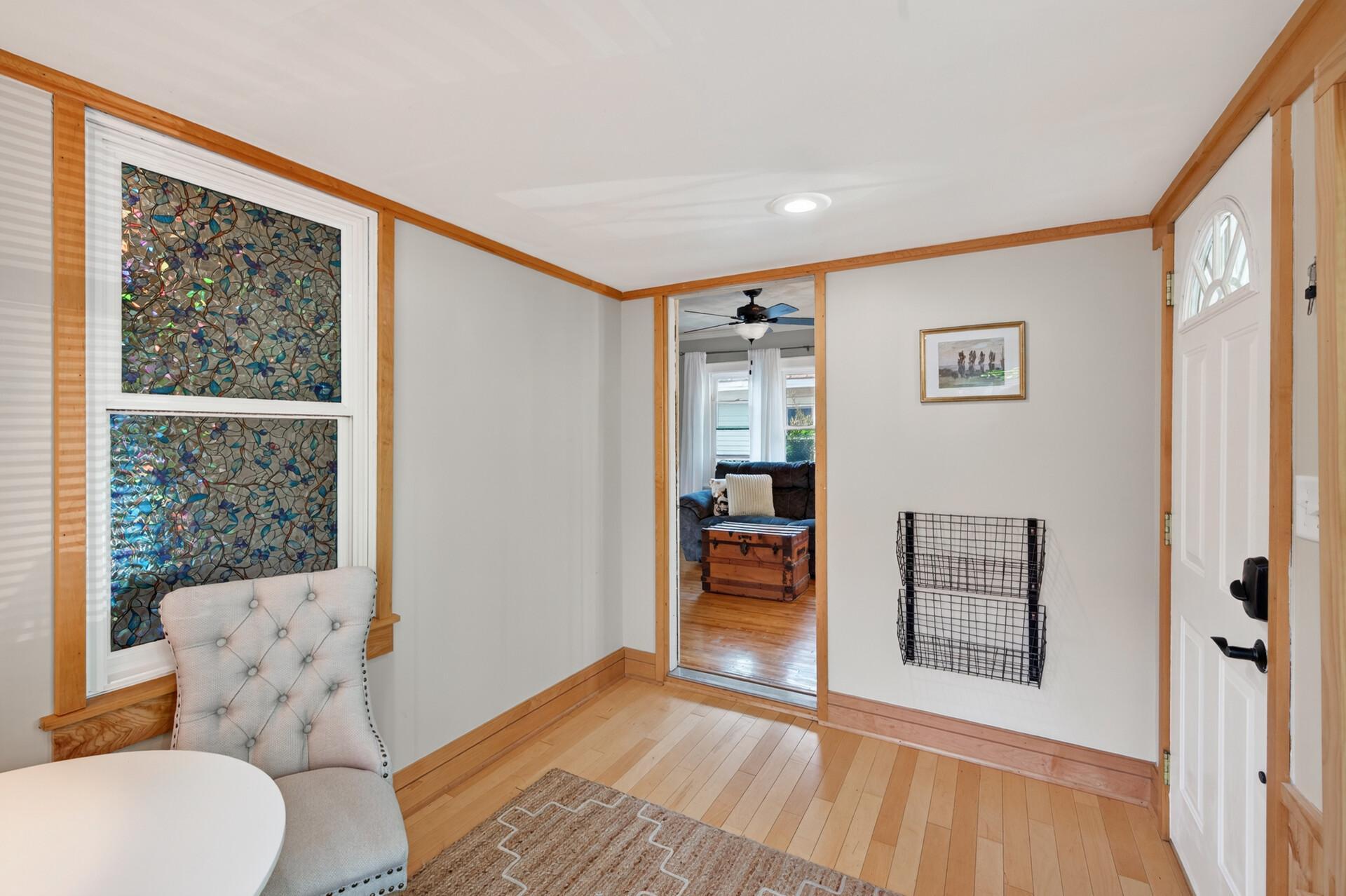 4408 Russell Avenue N Property Photo 5