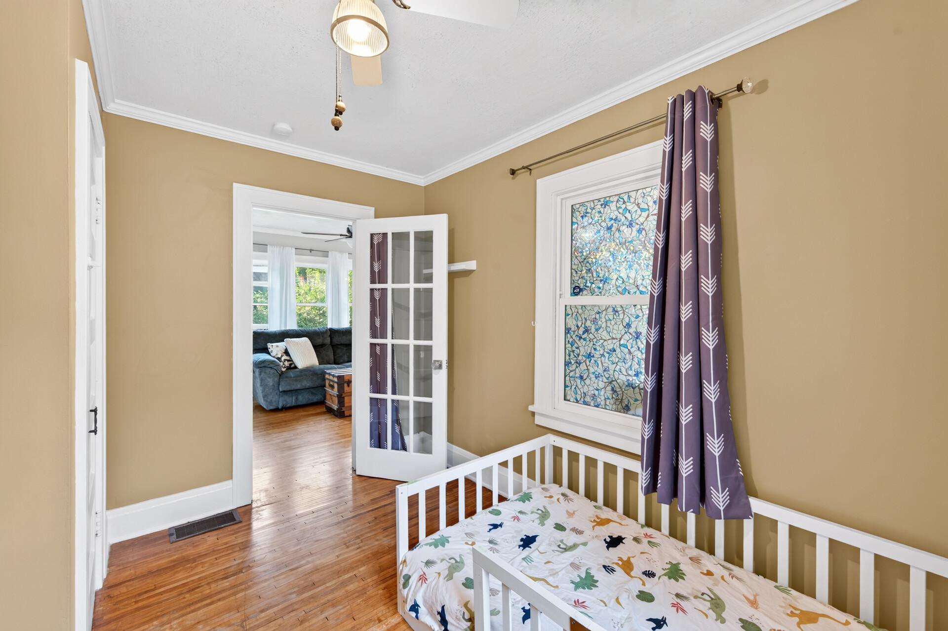 4408 Russell Avenue N Property Photo 16