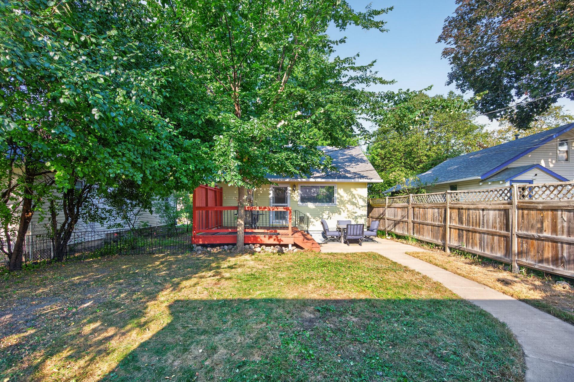 4408 Russell Avenue N Property Photo 43