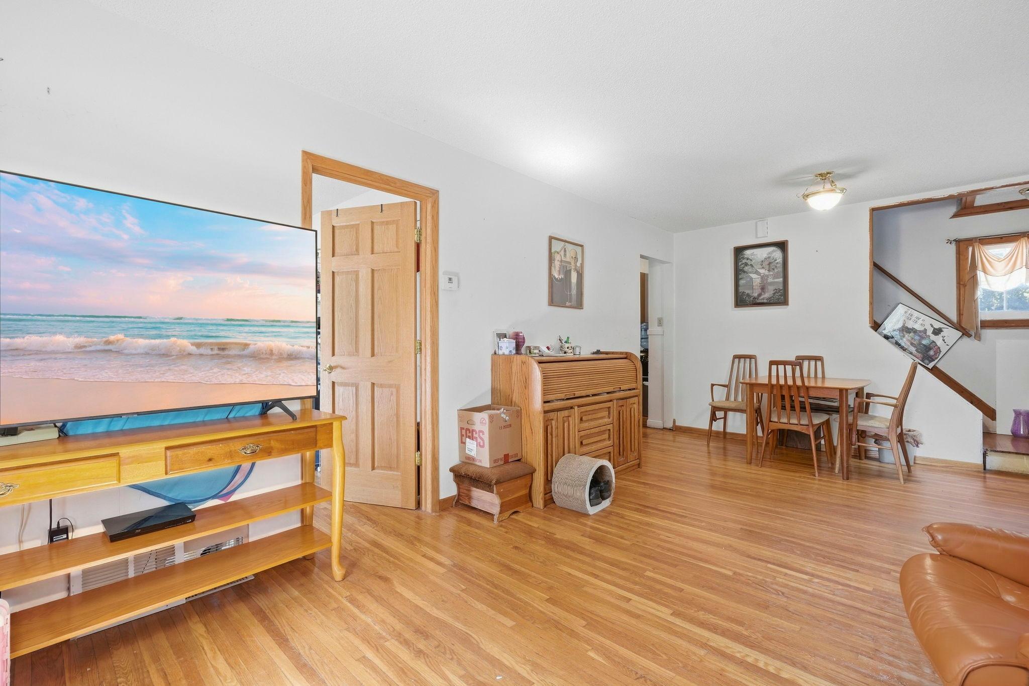 6648 Channel Road Ne Property Photo 3