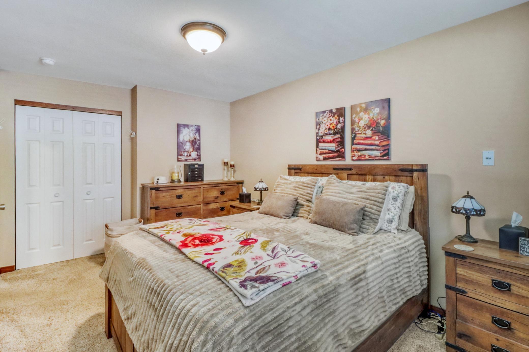 409 Oakway Property Photo 22