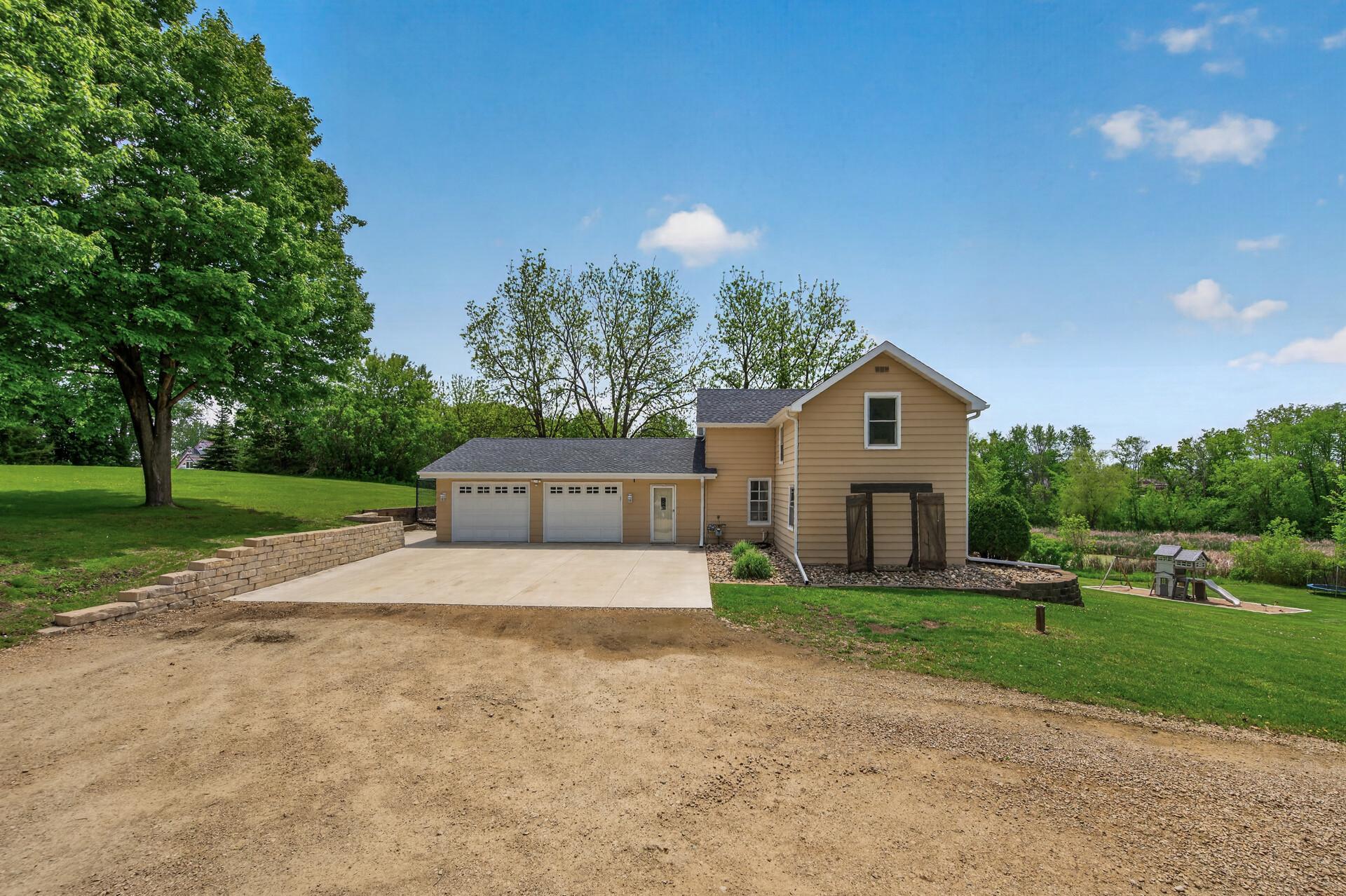 109 Lydia Road Property Photo 4