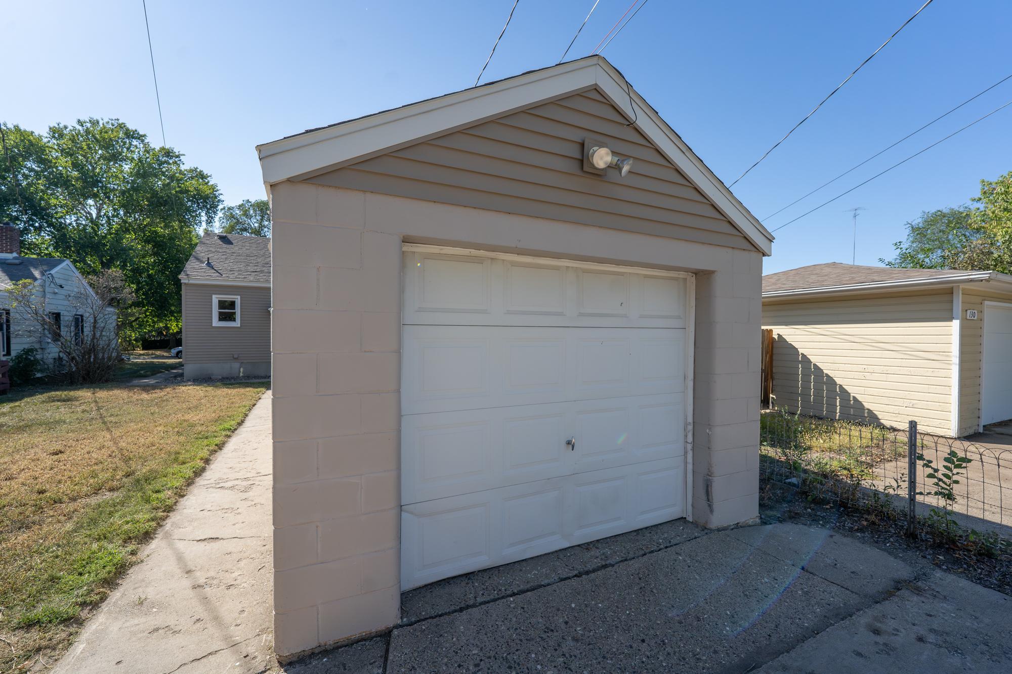 126 20th Avenue N Property Photo 12