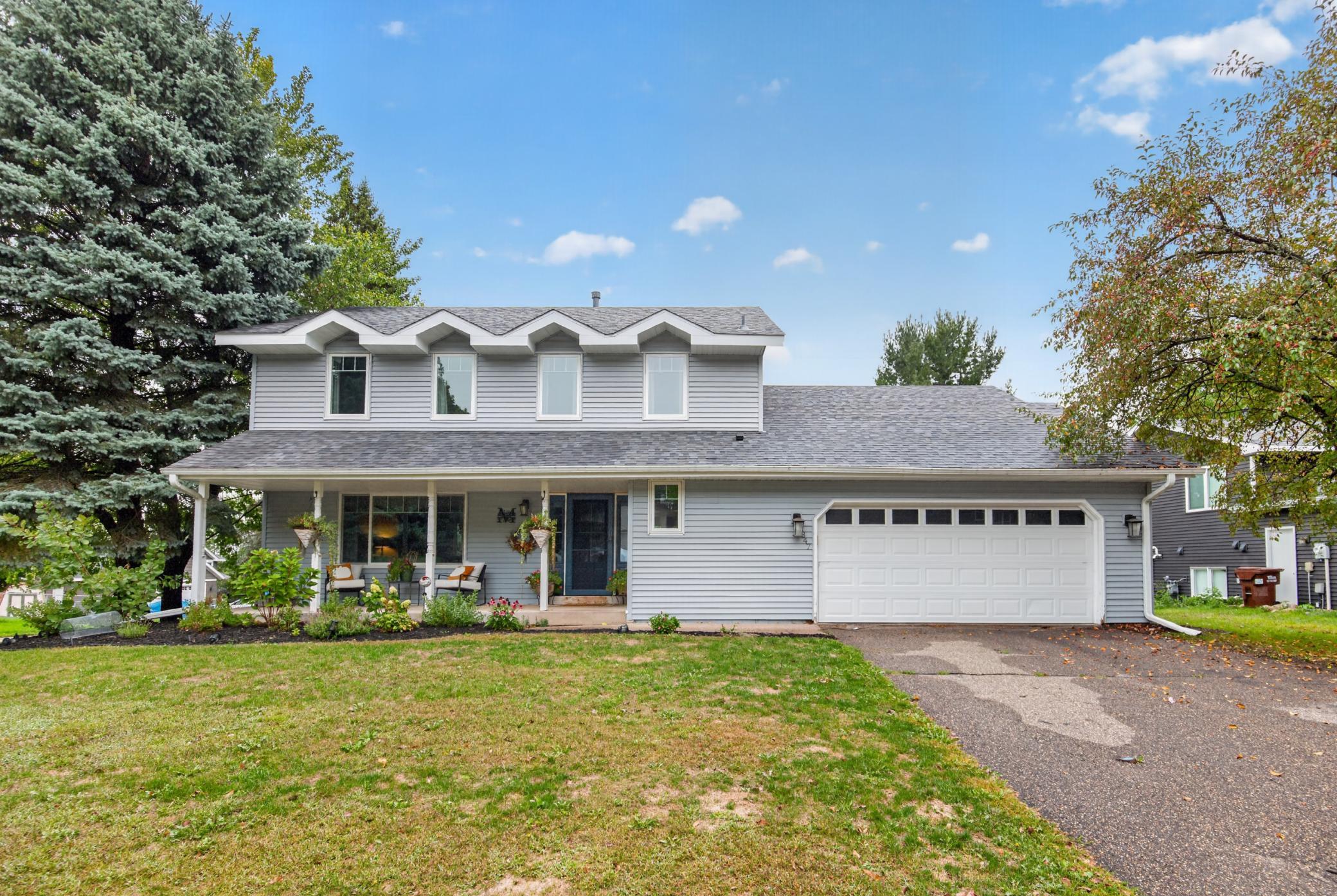 2347 Heath Avenue N Property Photo 1