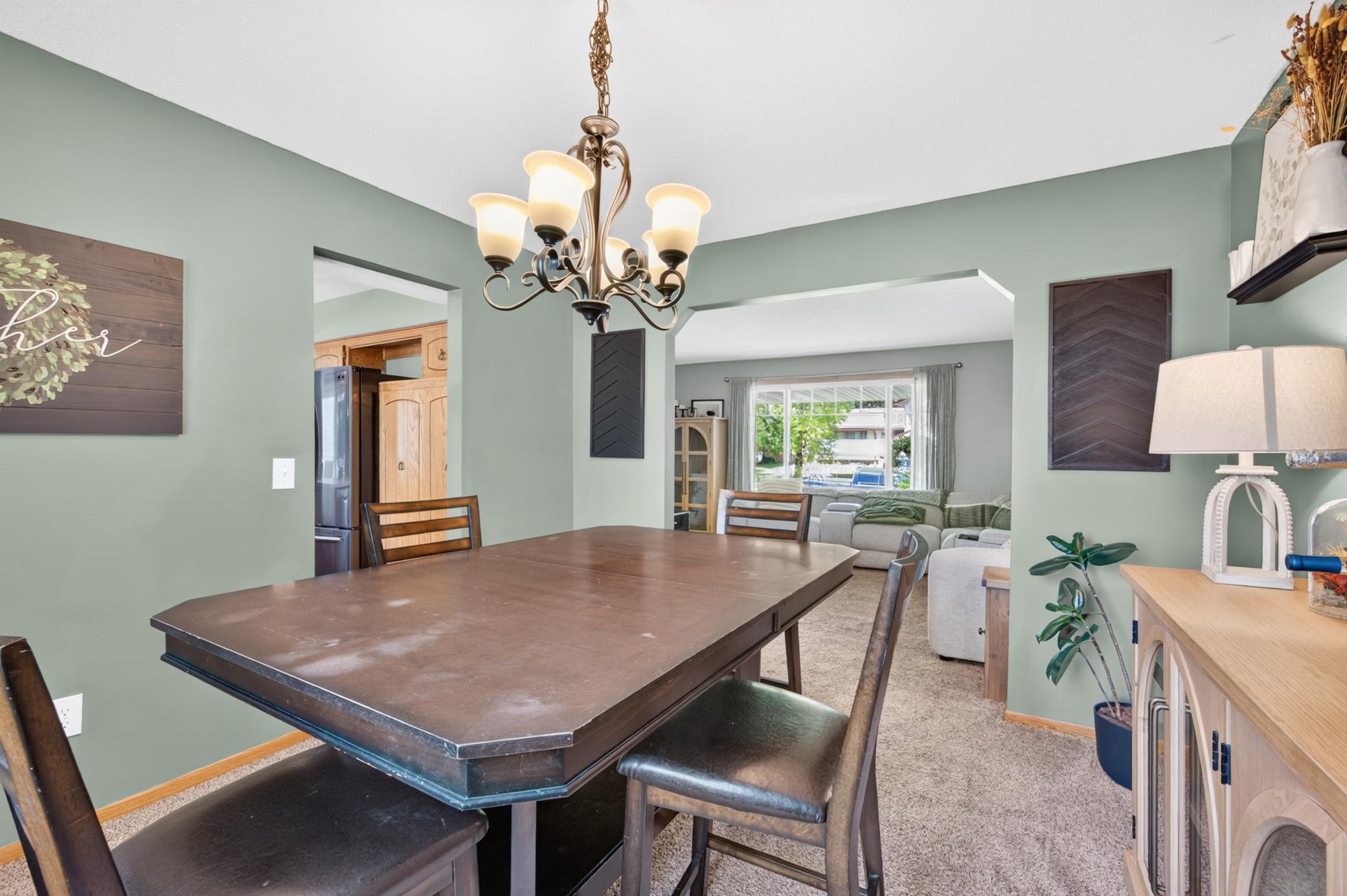 2347 Heath Avenue N Property Photo 16