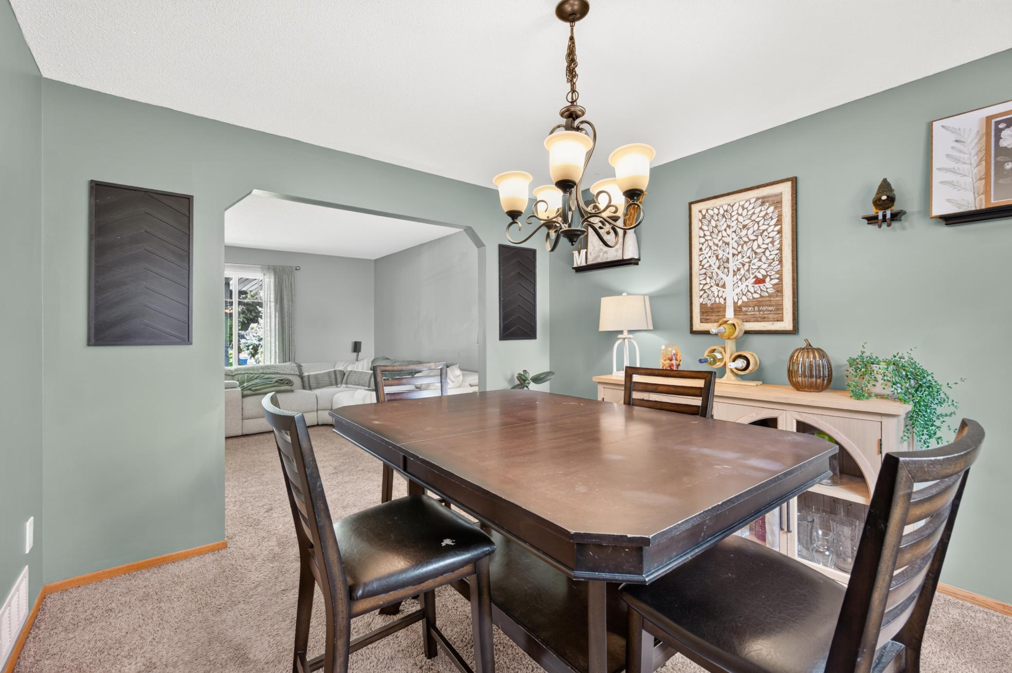 2347 Heath Avenue N Property Photo 17