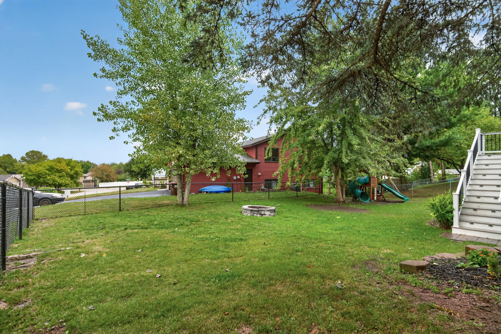 2347 Heath Avenue N Property Photo 53
