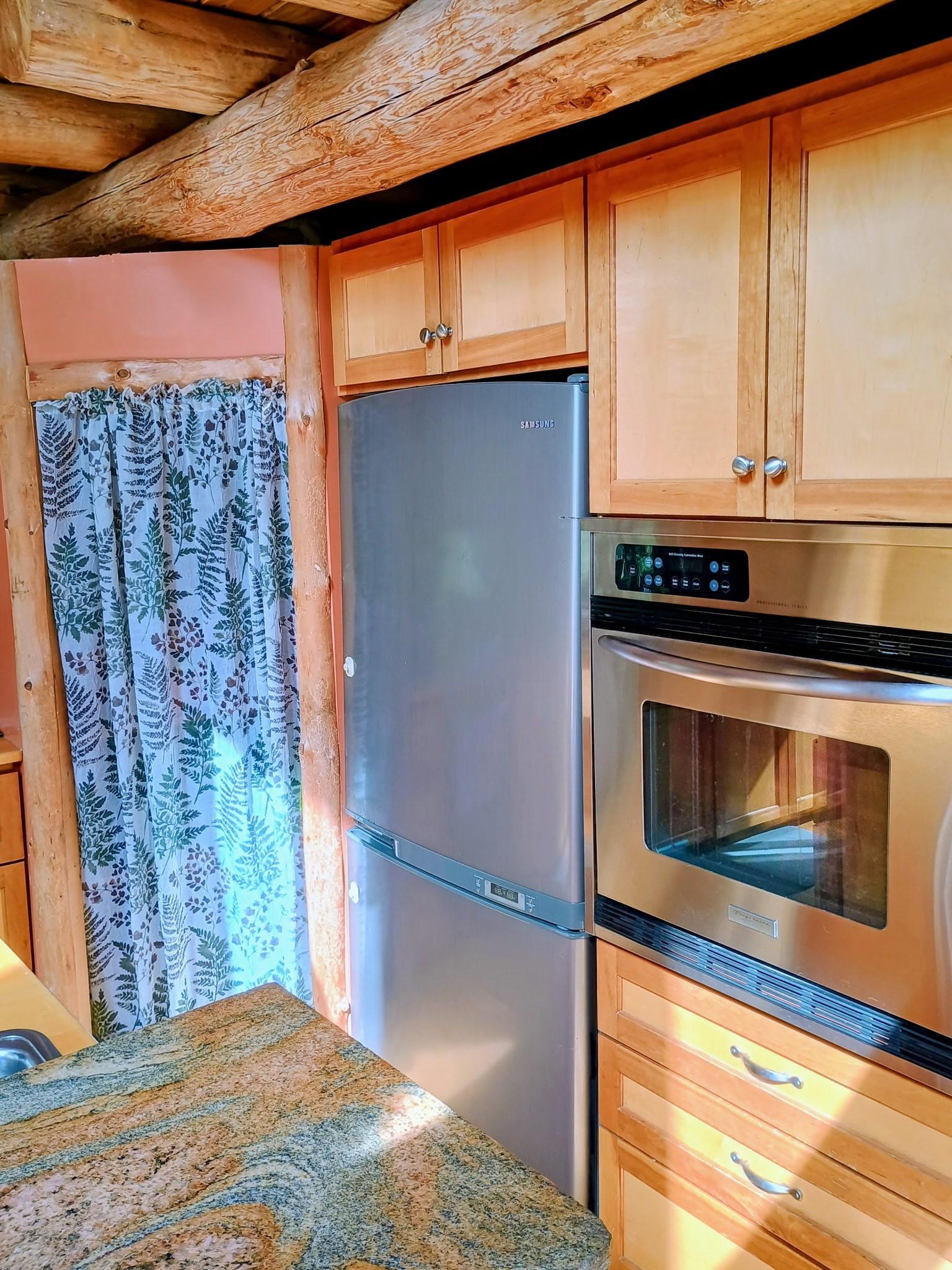 910 Pine Street Property Photo 10