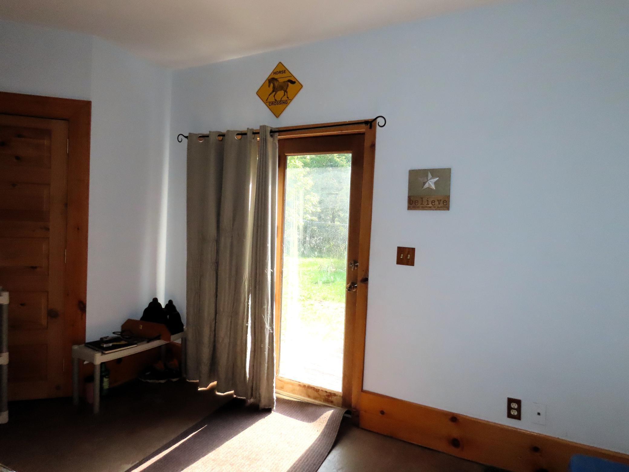 910 Pine Street Property Photo 27