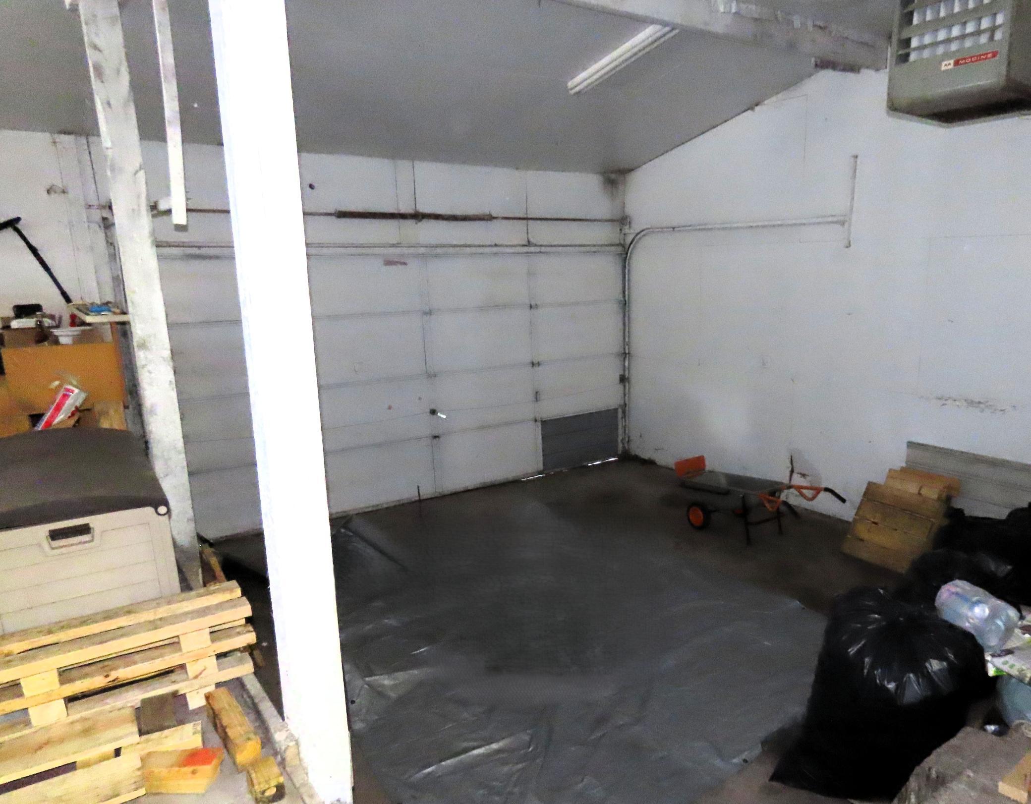 910 Pine Street Property Photo 40