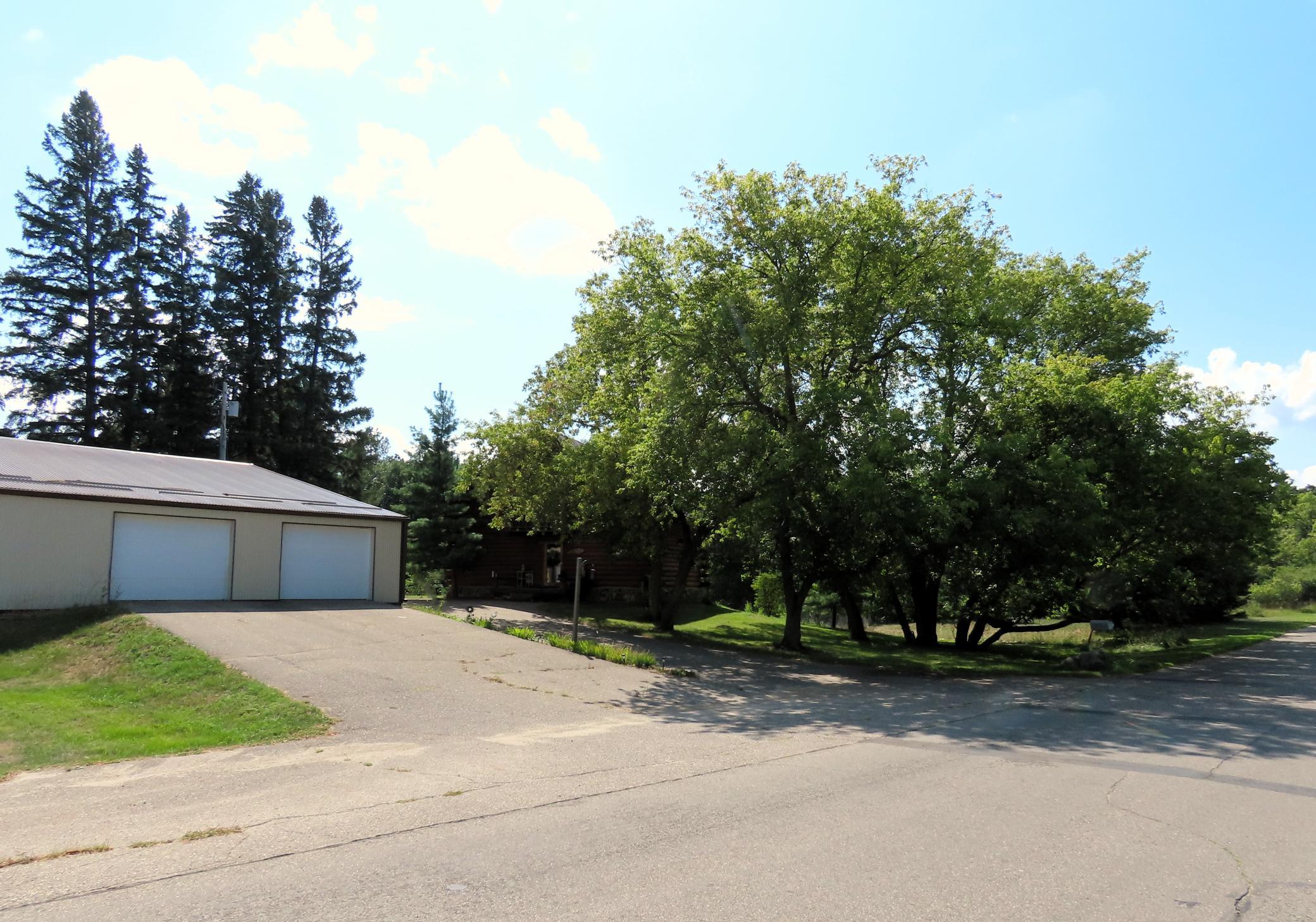 910 Pine Street Property Photo 43