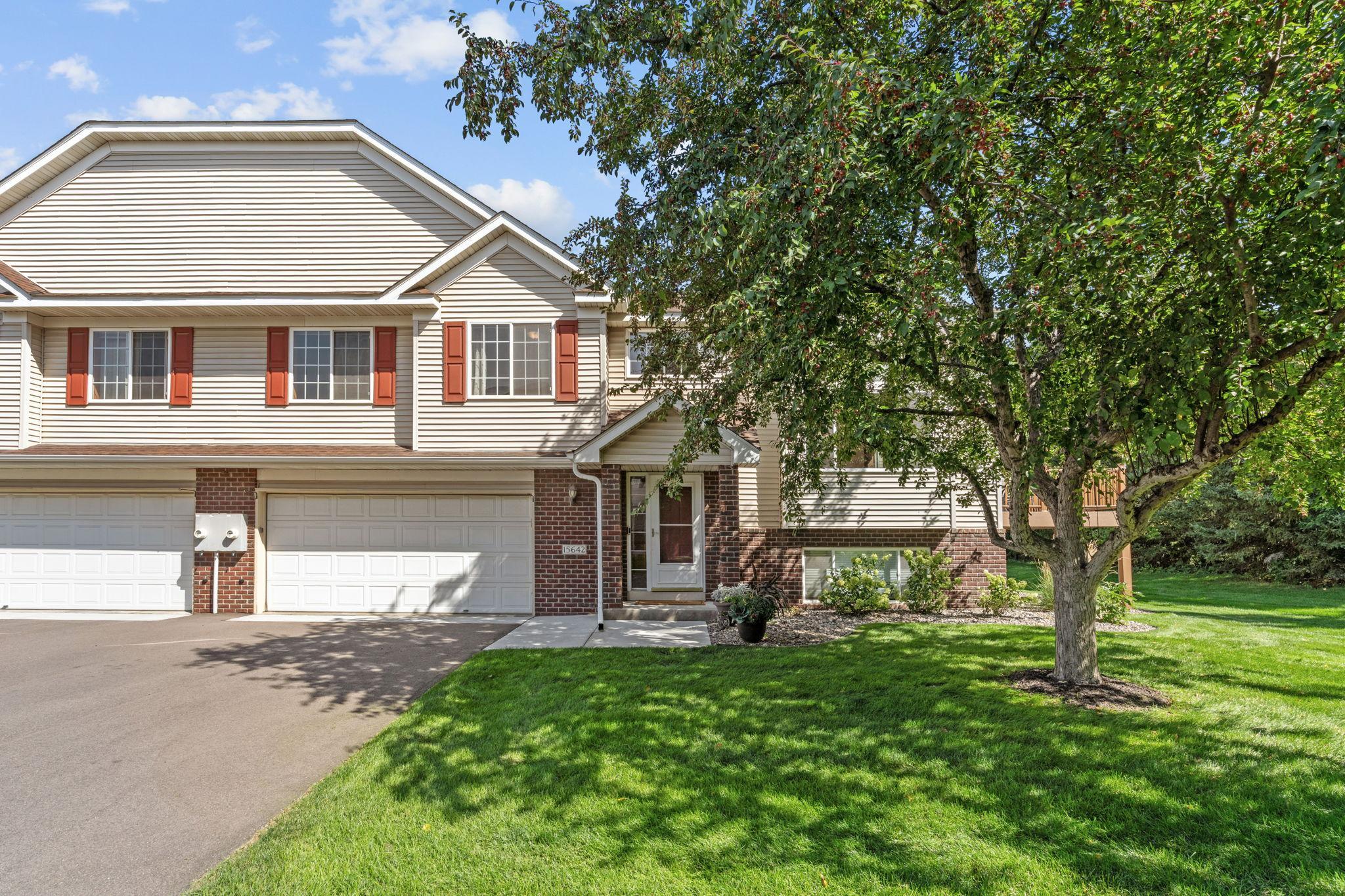 15642 Chasewood Court Property Photo 1