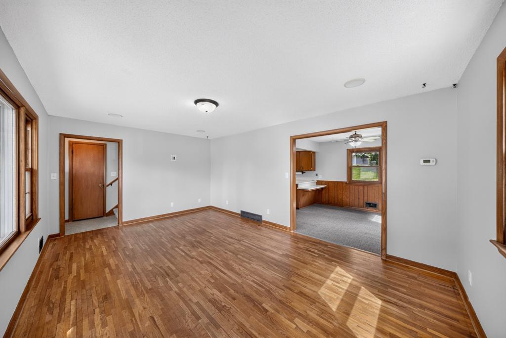 604 Park Street Se Property Photo 6