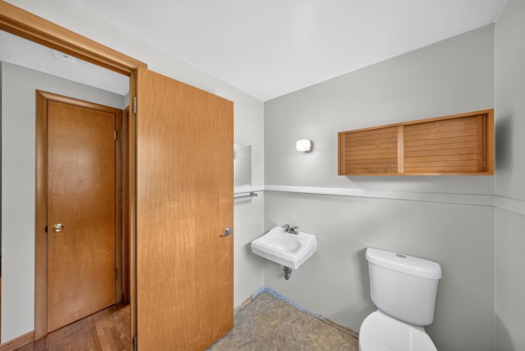 604 Park Street Se Property Photo 27