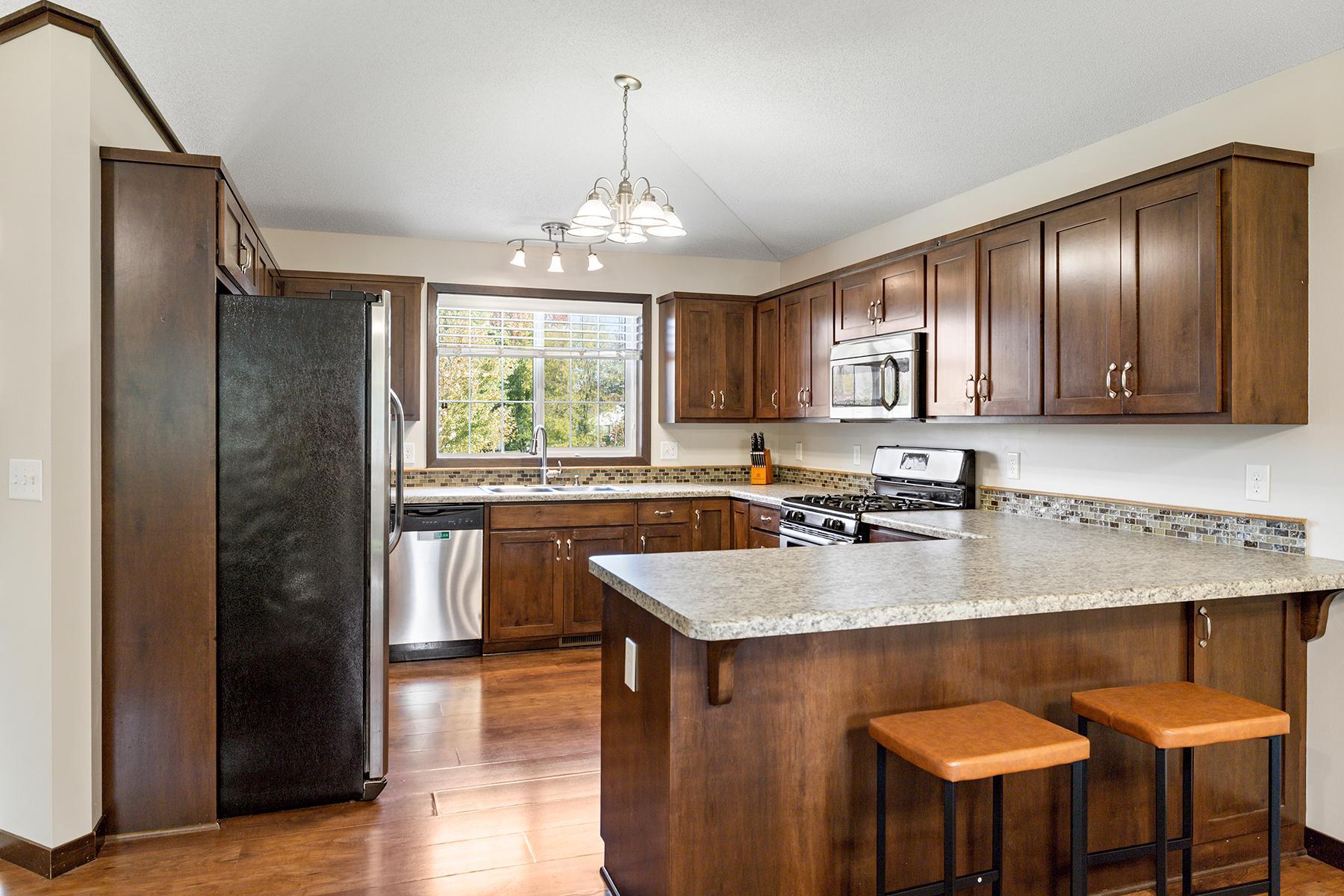 148 Crystal Circle Property Photo 7