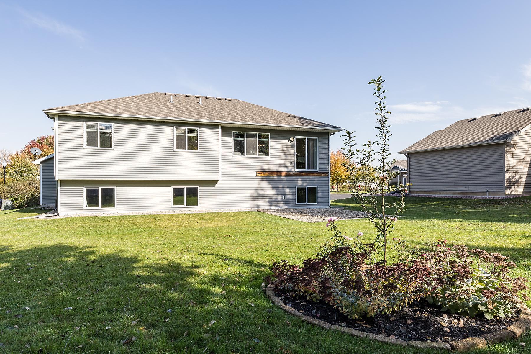 148 Crystal Circle Property Photo 22
