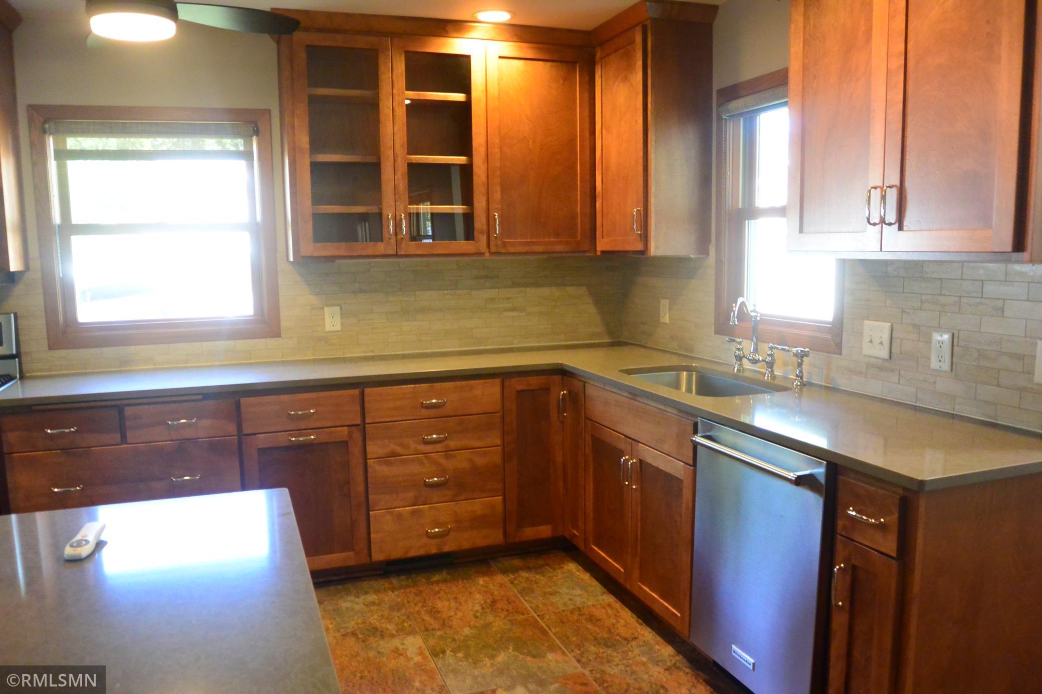 730 17th Street E Property Photo 8