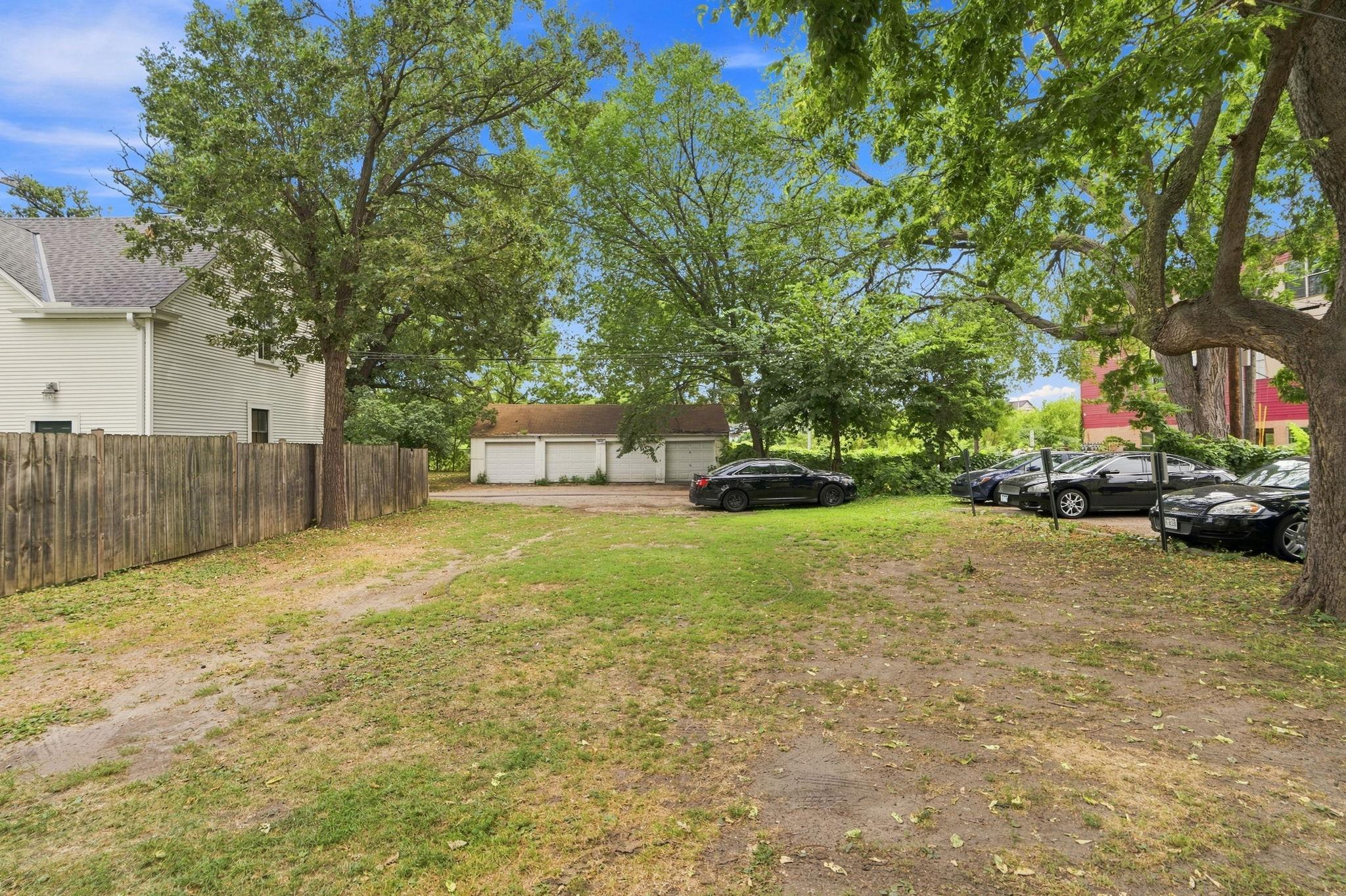 416 8th Avenue Se Property Photo 8