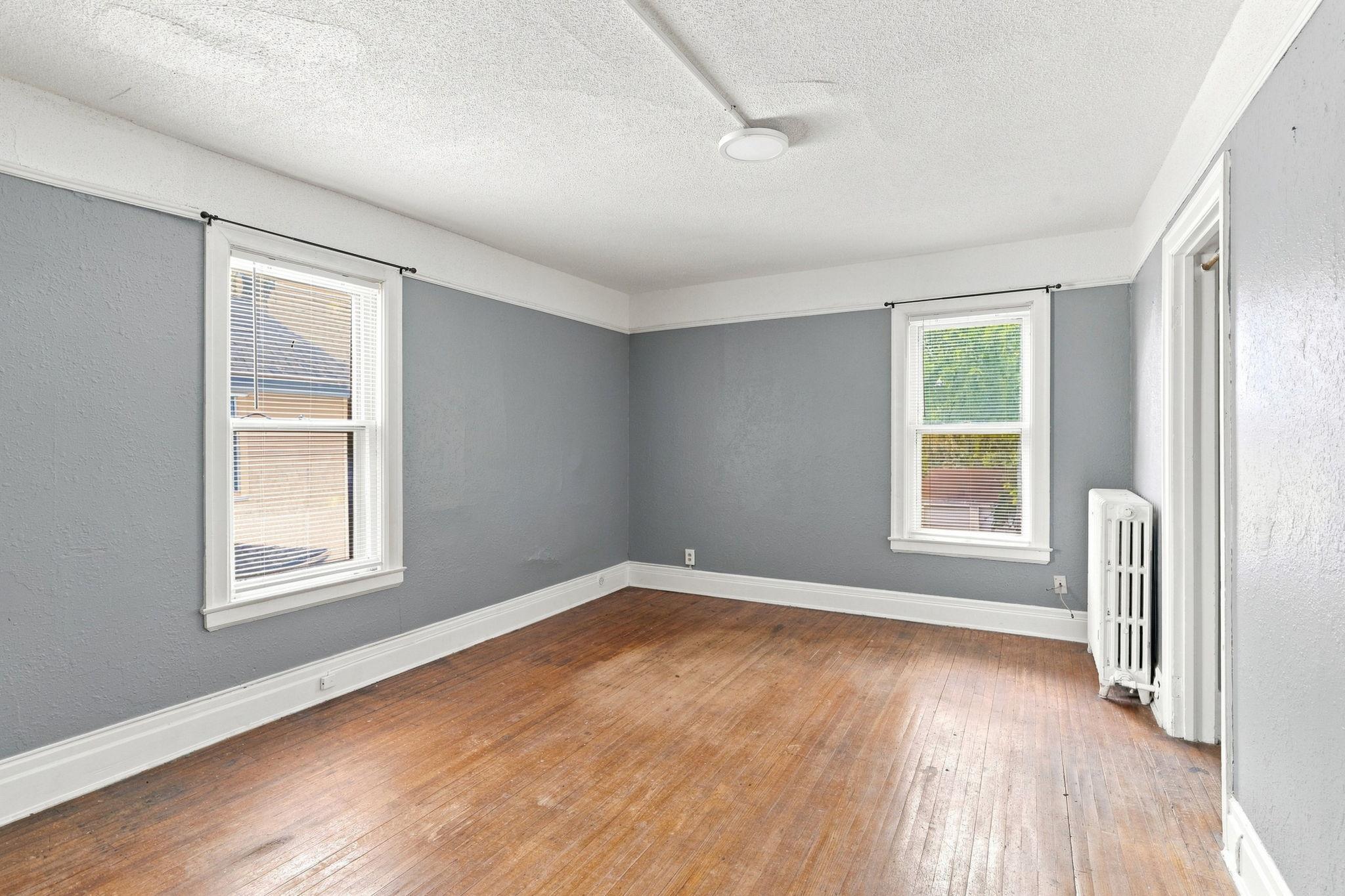 416 8th Avenue Se Property Photo 37