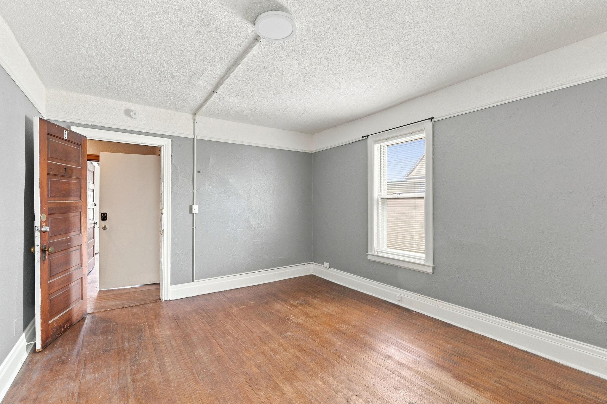 416 8th Avenue Se Property Photo 38