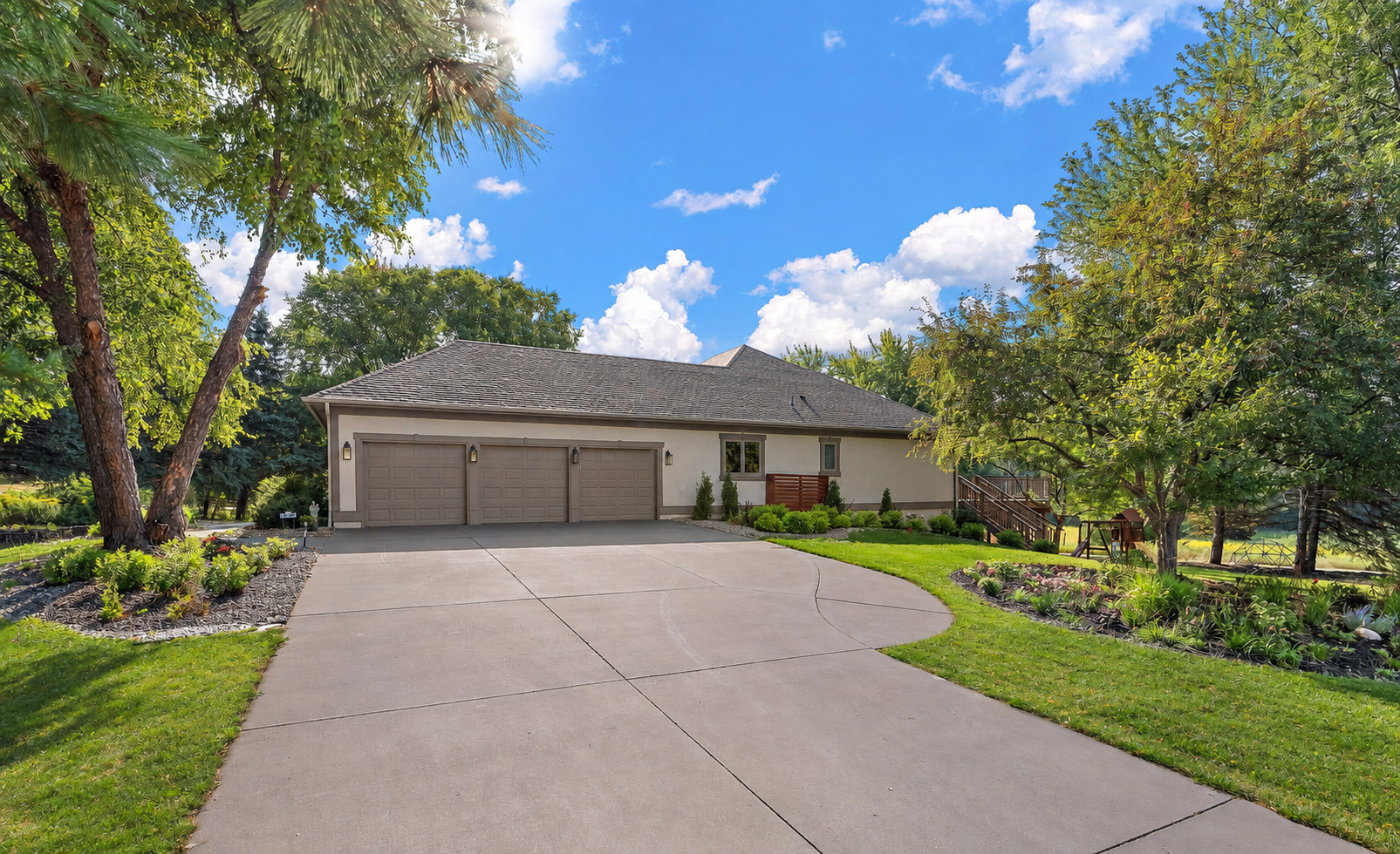 13089 53rd Street Place Property Photo 9