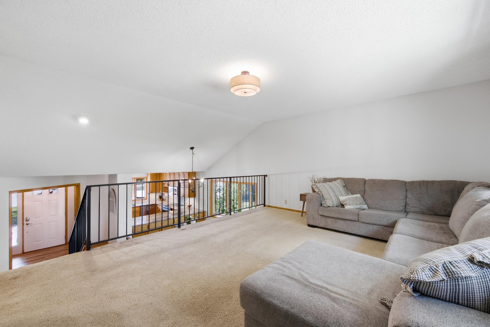 7003 Park View Lane Property Photo 10