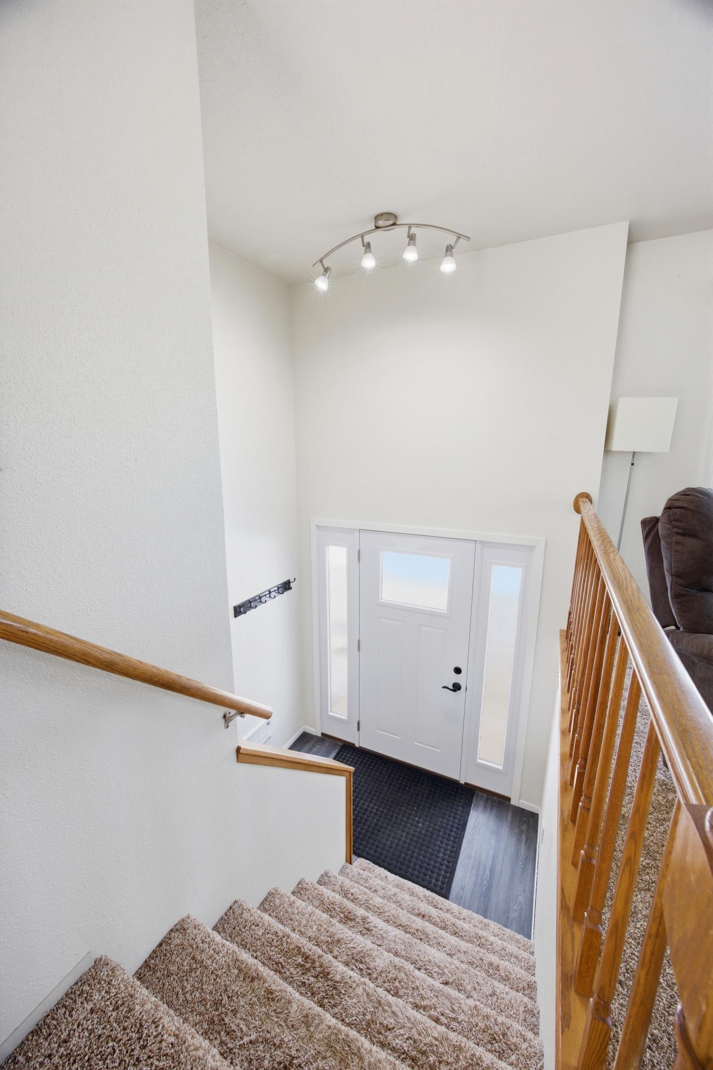 1211 Hall Avenue Property Photo 9