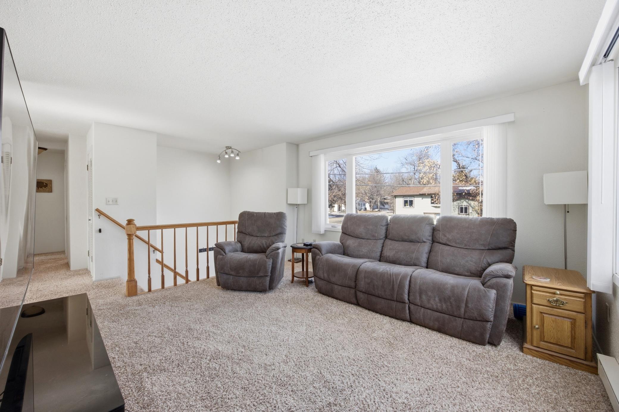 1211 Hall Avenue Property Photo 10