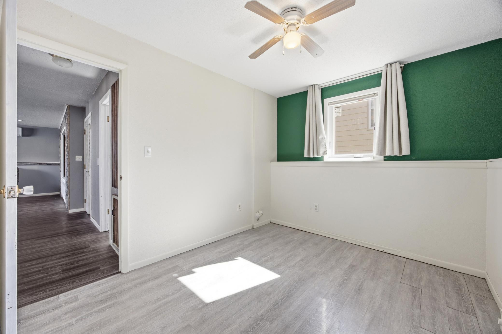 1211 Hall Avenue Property Photo 25