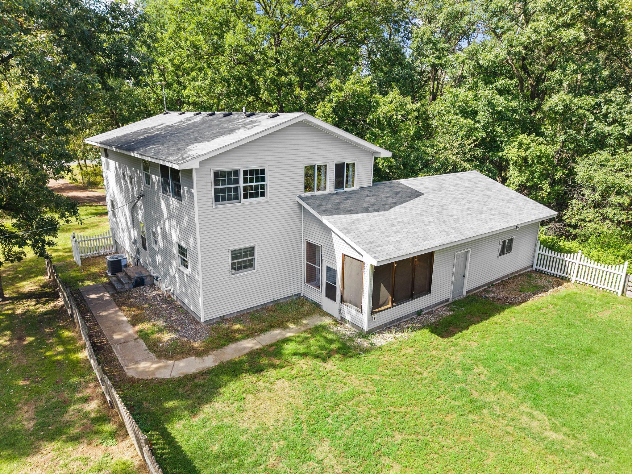 2488 Sunny Acres Lane Property Photo 1