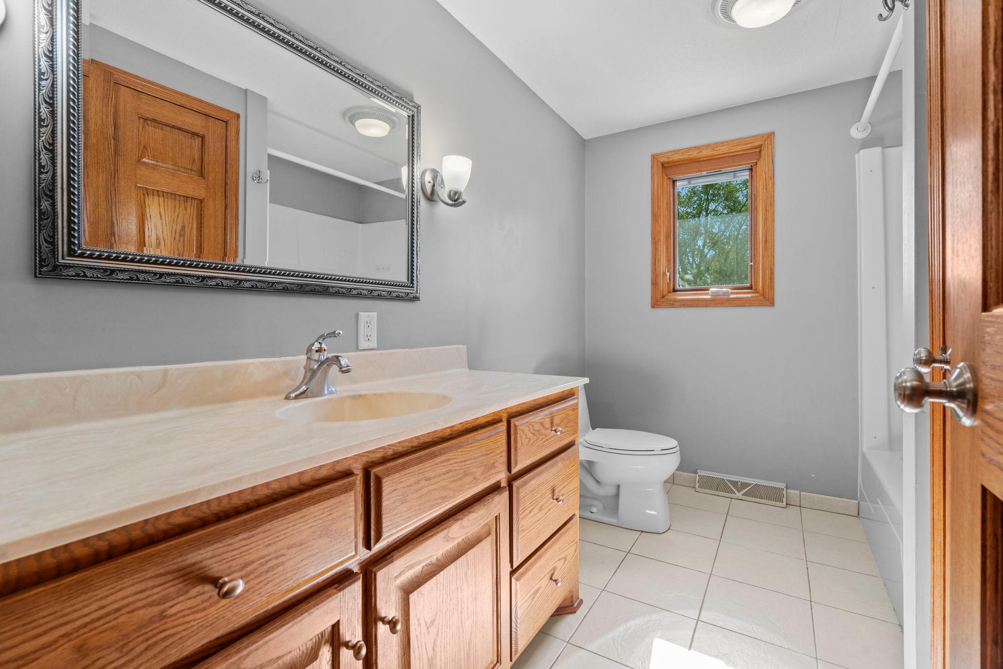302 Jennifer Lane Property Photo 10