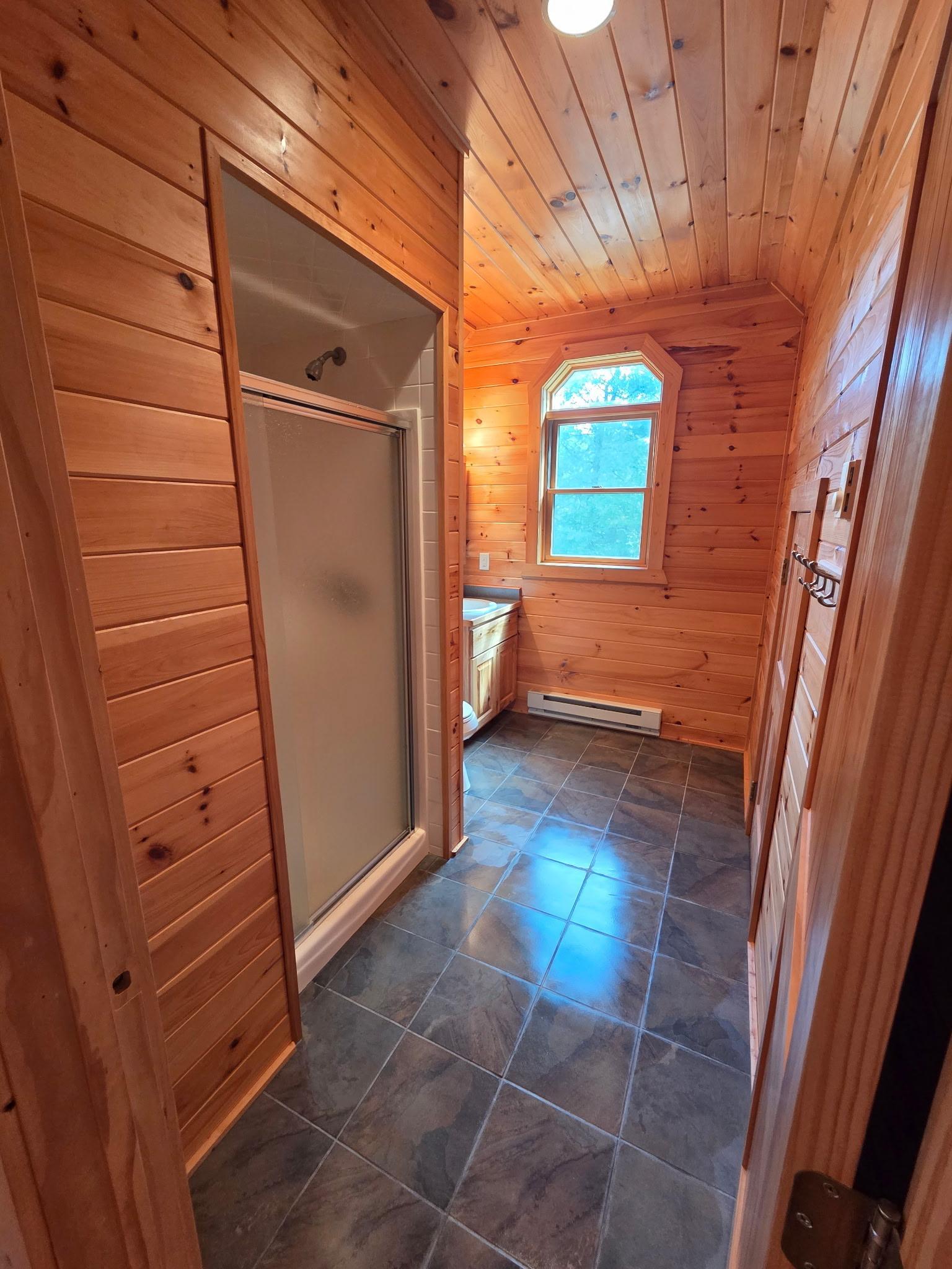 21665 Heather Drive Property Photo 6
