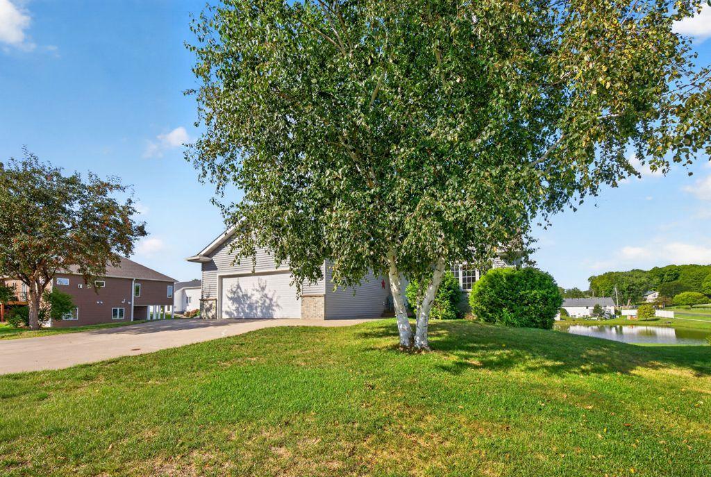 810 7th Avenue Sw Property Photo 3