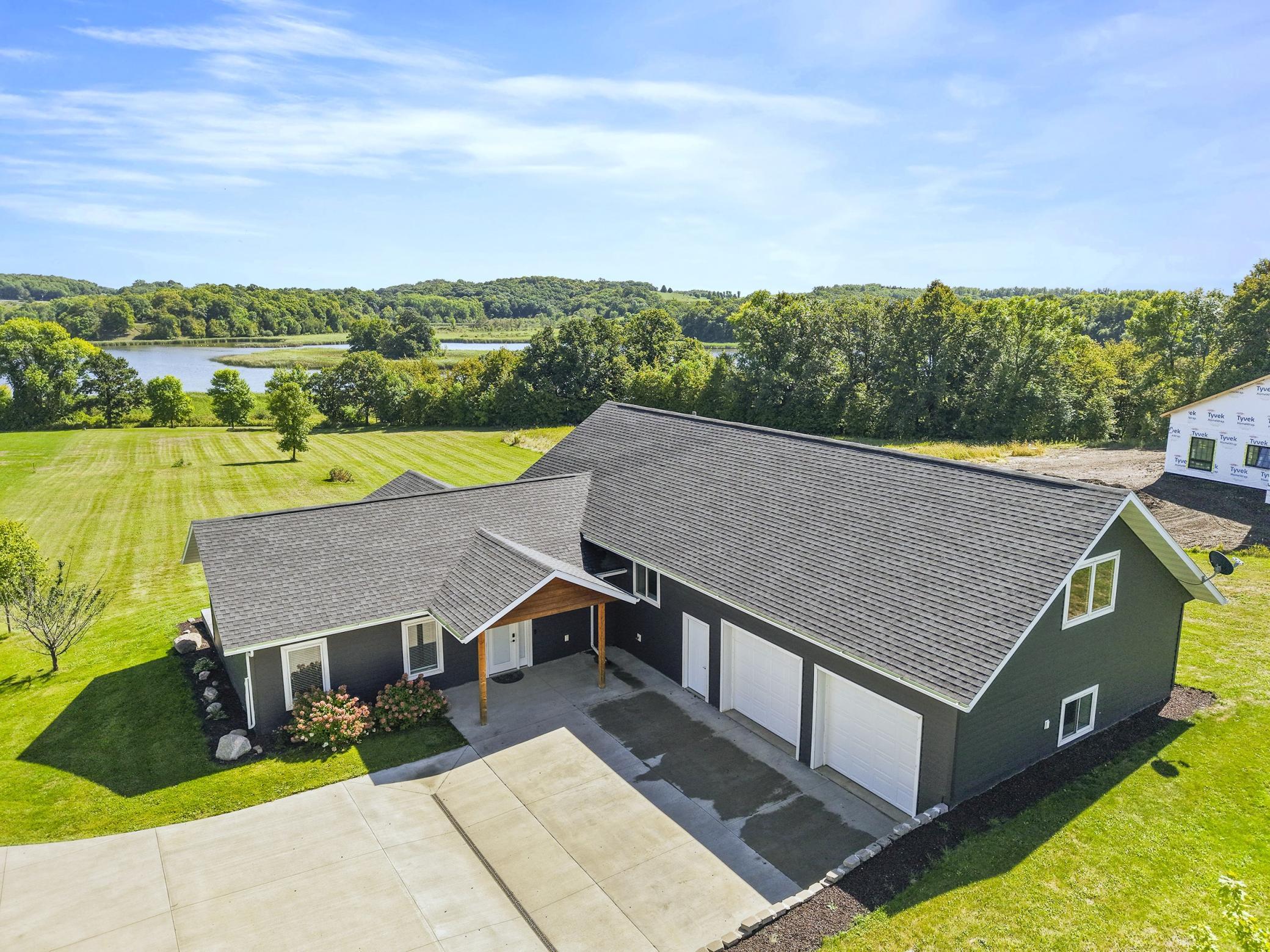 24718 W Elbow Road Property Photo 1