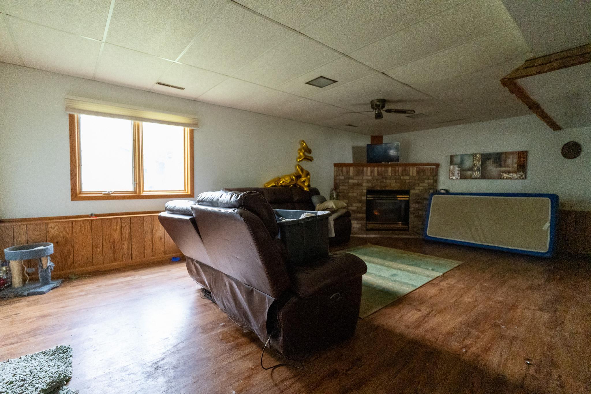 202 11th Avenue E Property Photo 11