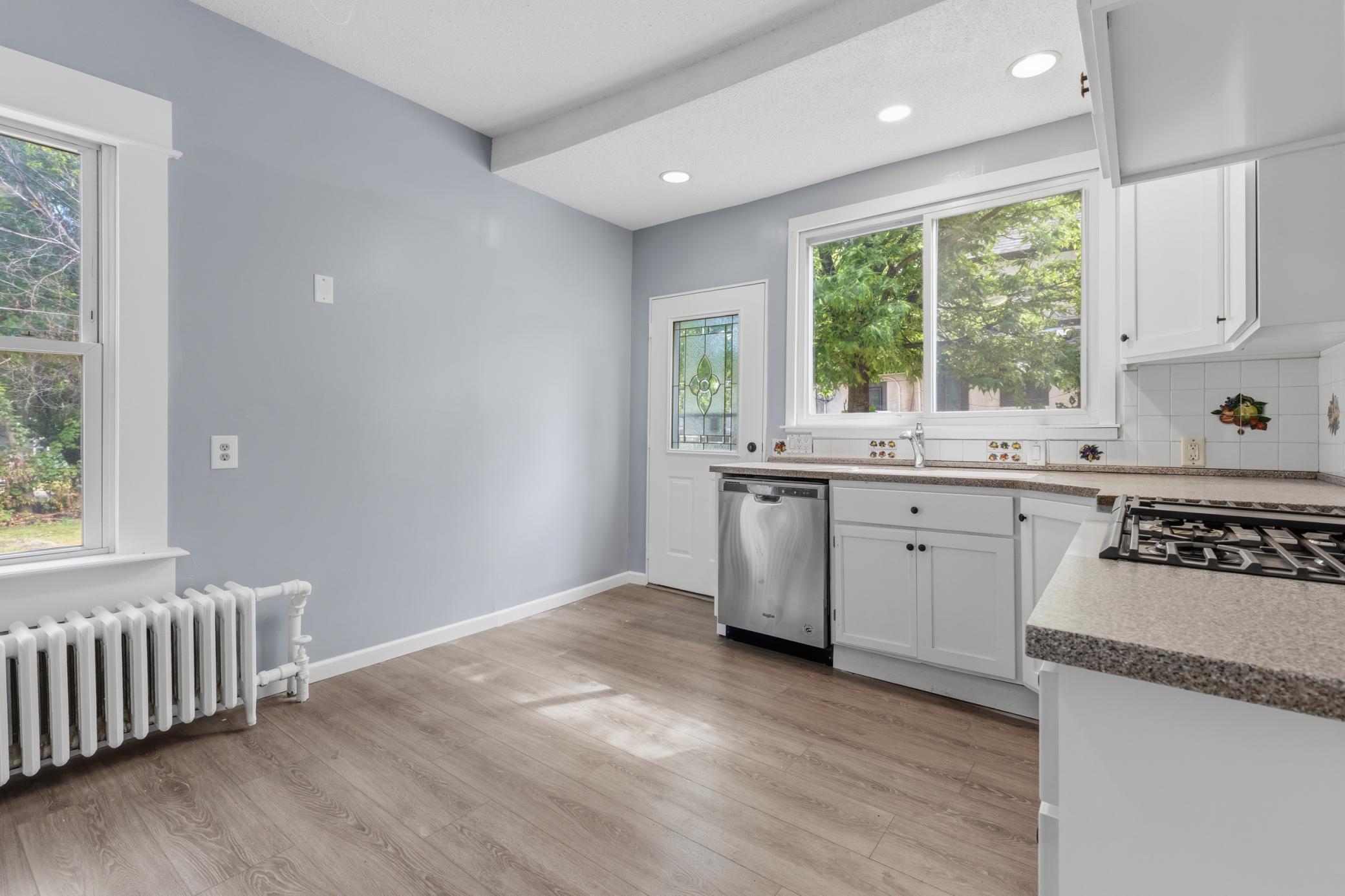 1184 Jessie Street Property Photo 10