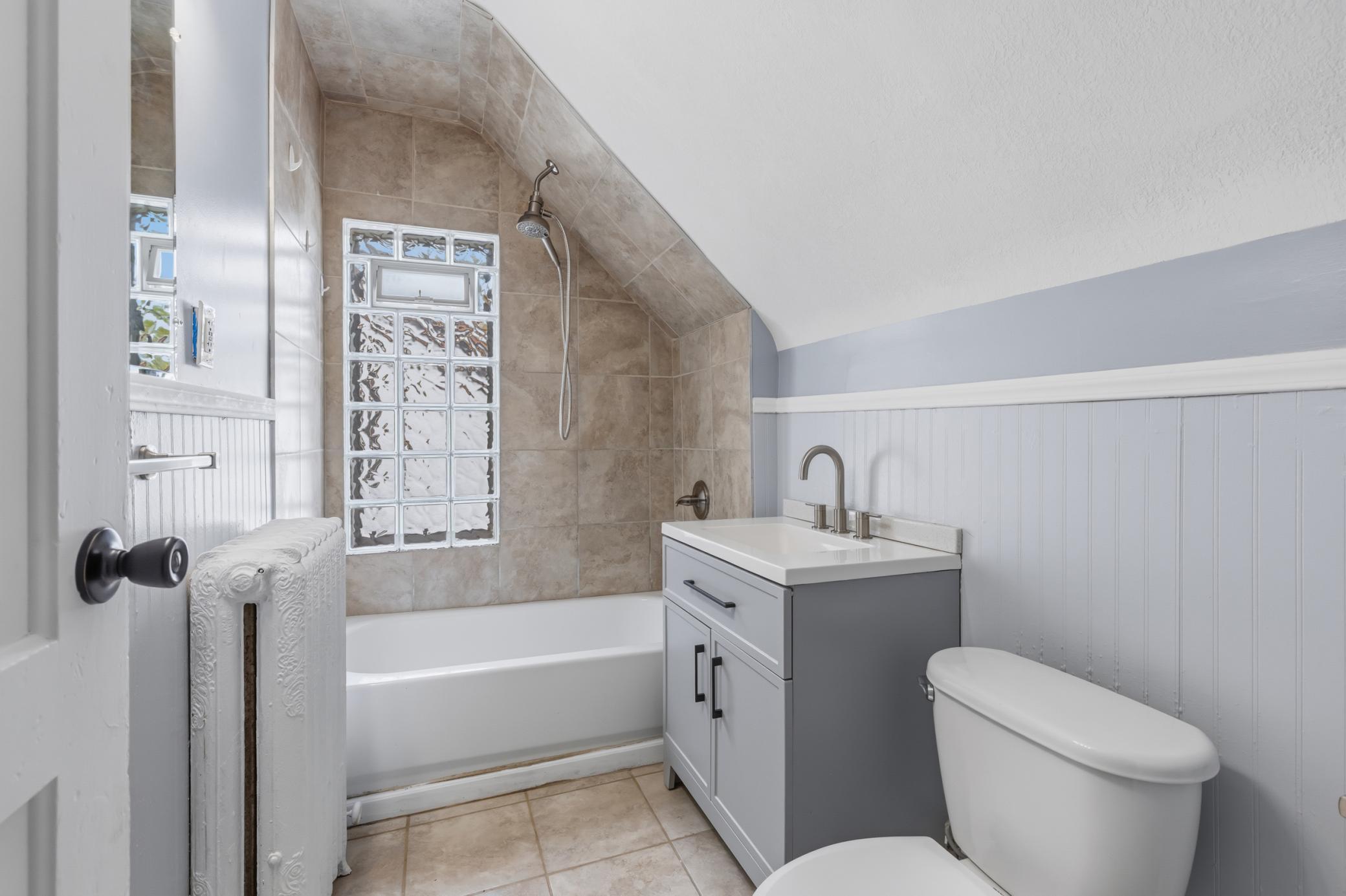 1184 Jessie Street Property Photo 22