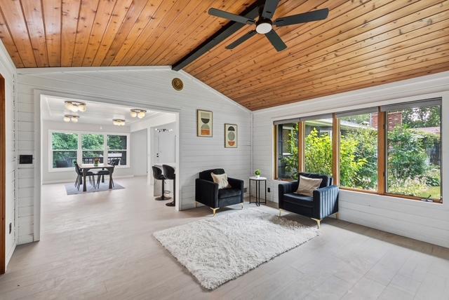 3662 Robin Lane Property Photo 15