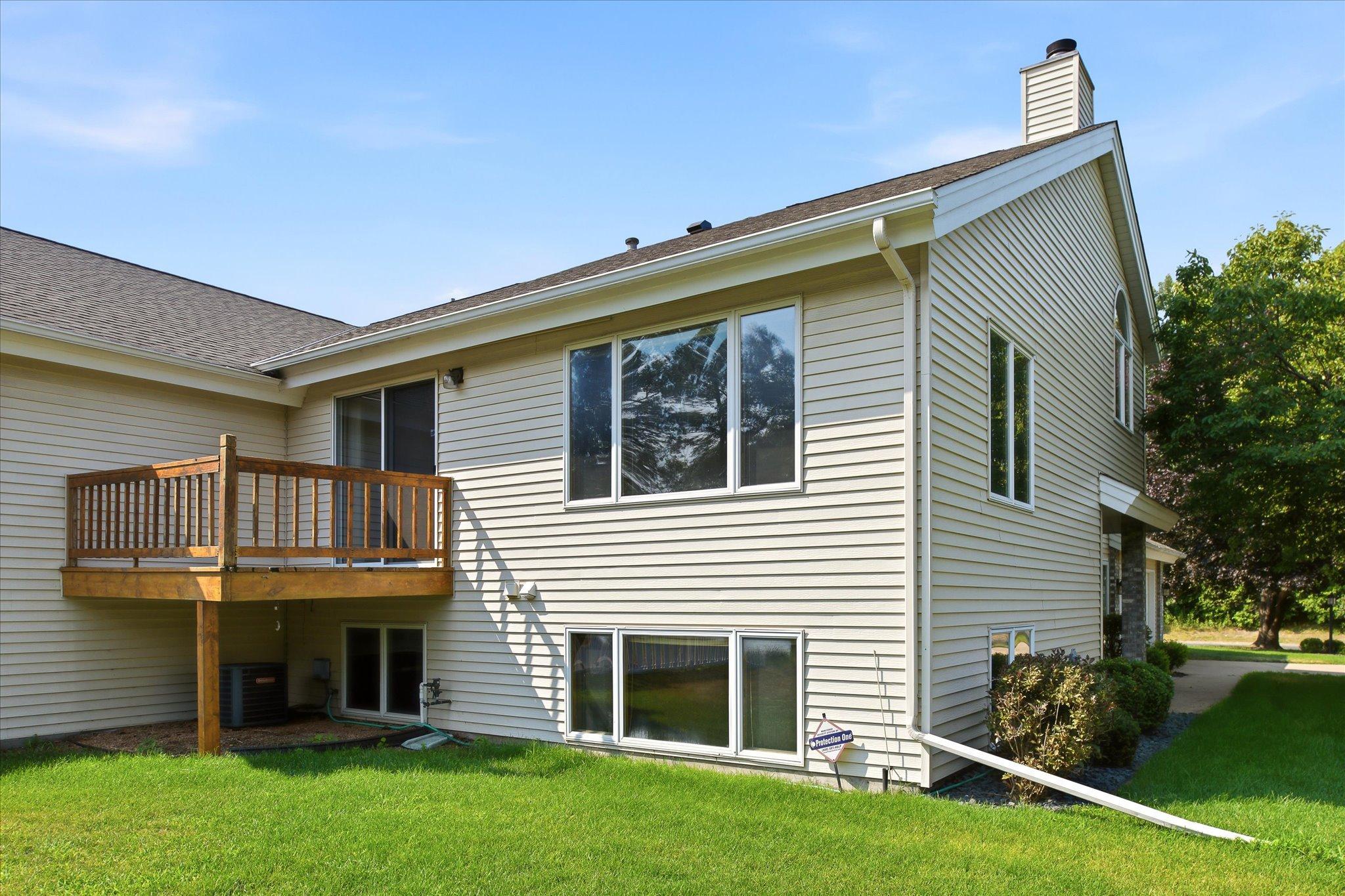 5758 Heather Ridge Drive Property Photo 2